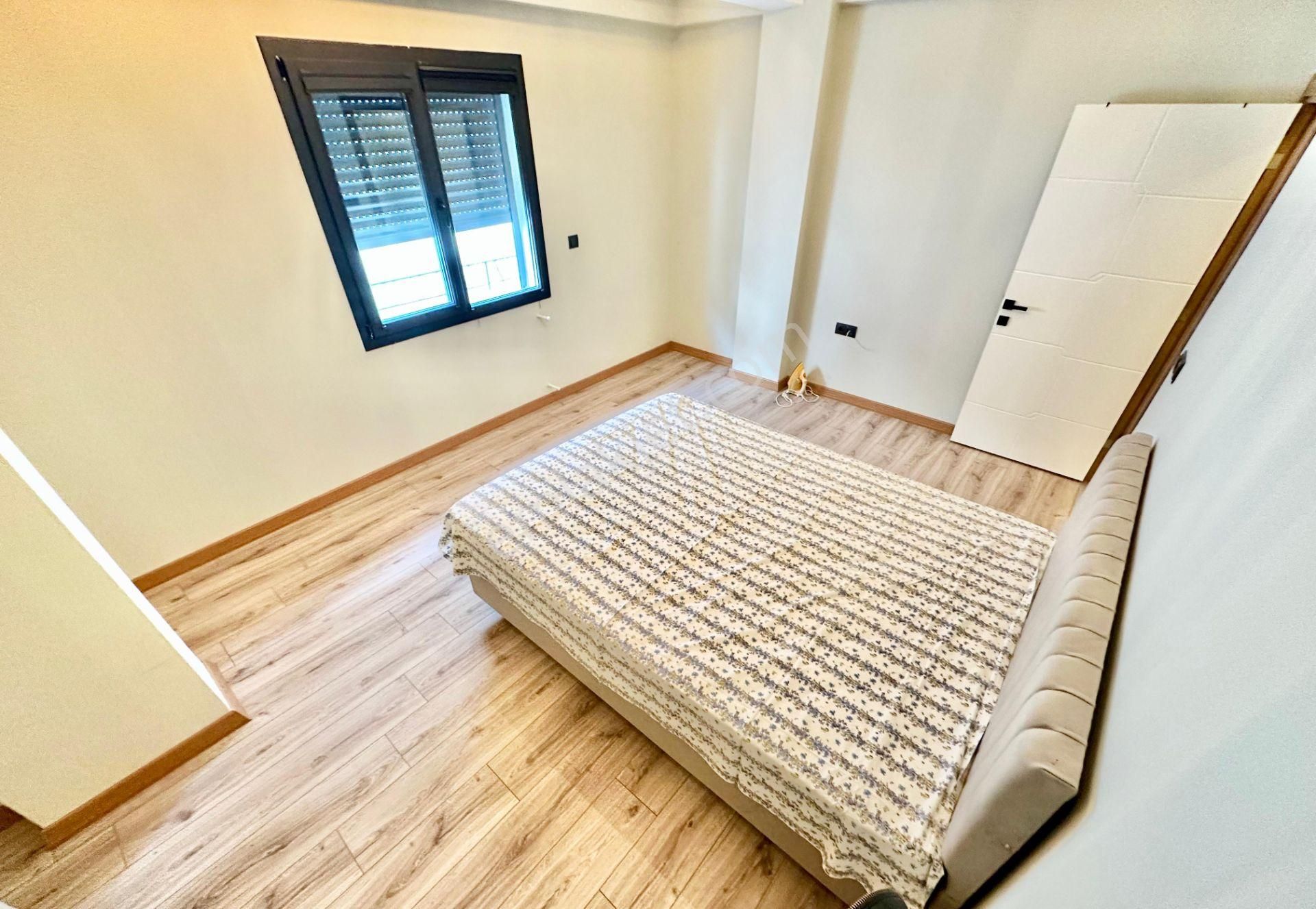 ⭐ay Emlaktan⭐akçayda Denize 100 Mt Arakat Kapalı Balkonlu Şık Tasarımlı Satılık 1+1 Geniş Lüx Daire - Görsel 23