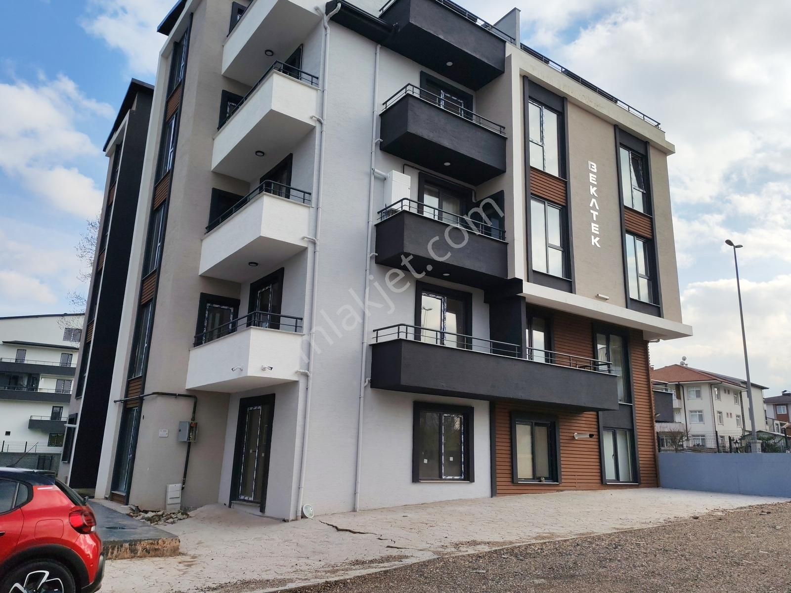 Arkun Gayrimenkul'den İbrikdere De Satılık 3+1 Çatı Dubleks - Görsel 2