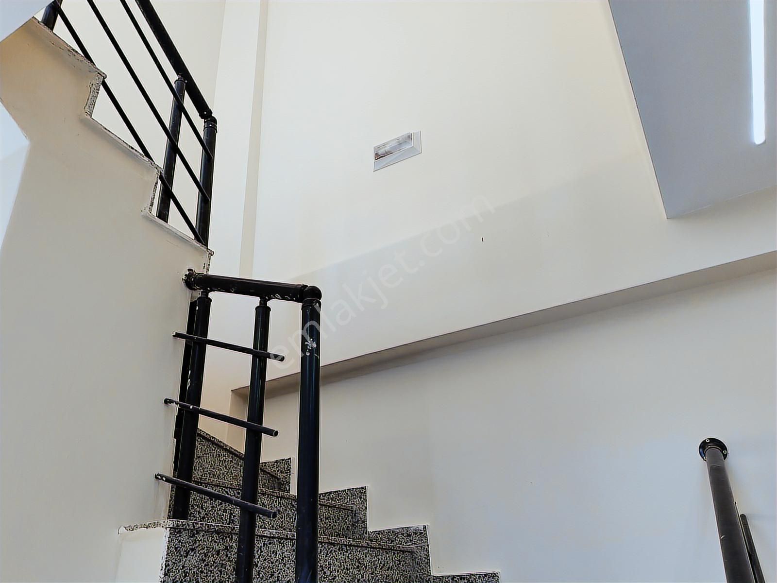 Arkun Gayrimenkul'den İbrikdere De Satılık 3+1 Çatı Dubleks - Görsel 30