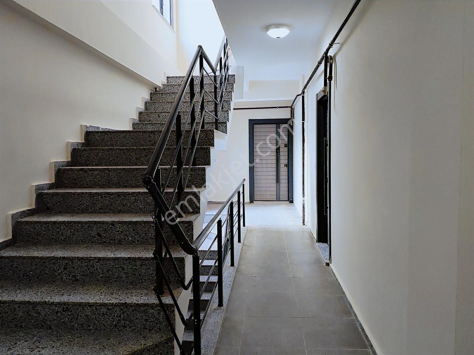 Arkun Gayrimenkul'den İbrikdere De Satılık 3+1 Çatı Dubleks - Görsel 11