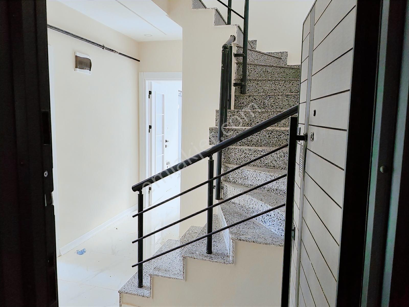 Arkun Gayrimenkul'den İbrikdere De Satılık 3+1 Çatı Dubleks - Görsel 20