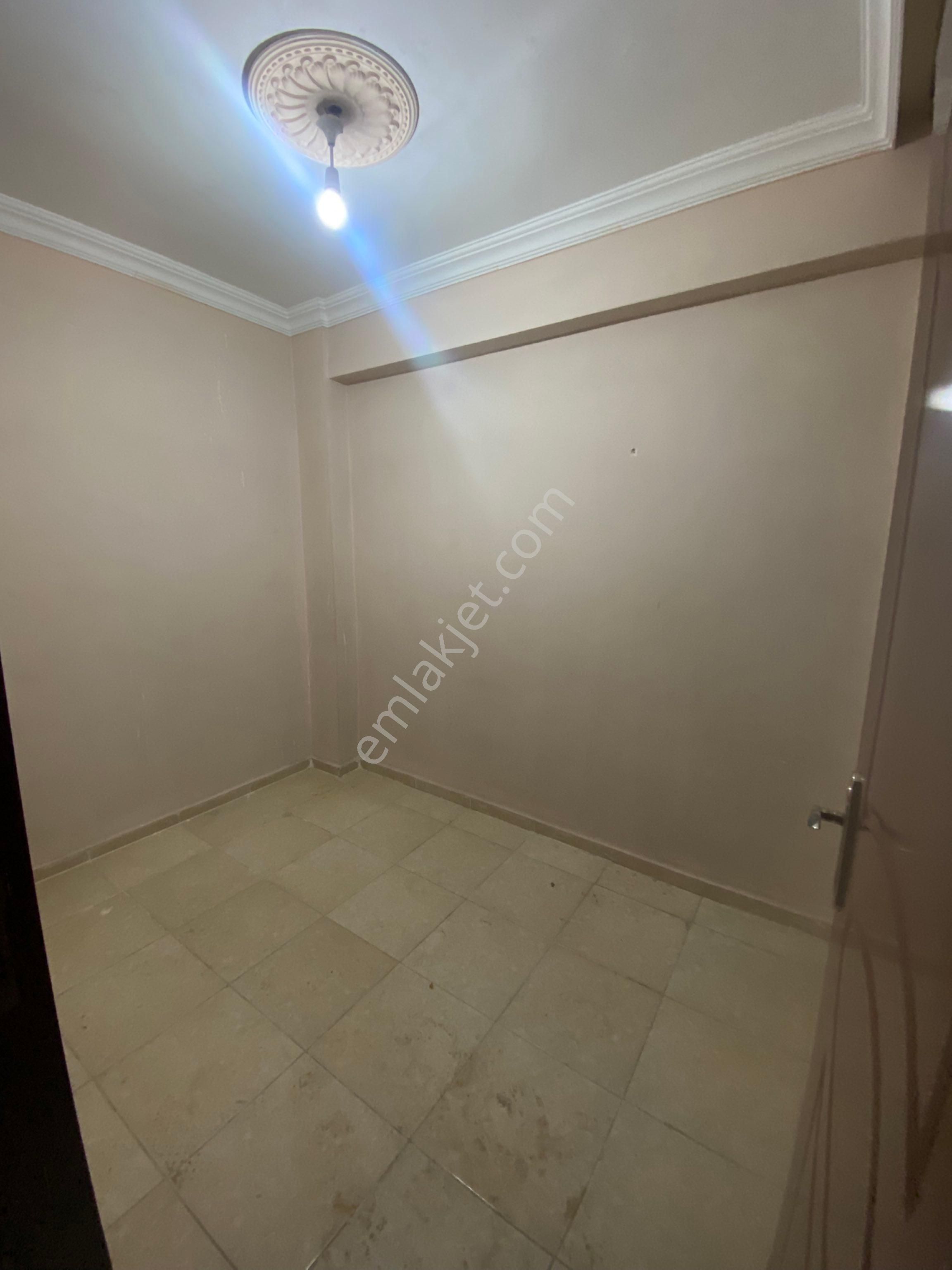 Ahmet Yesevide Satılık 2+1 Daire - Görsel 6