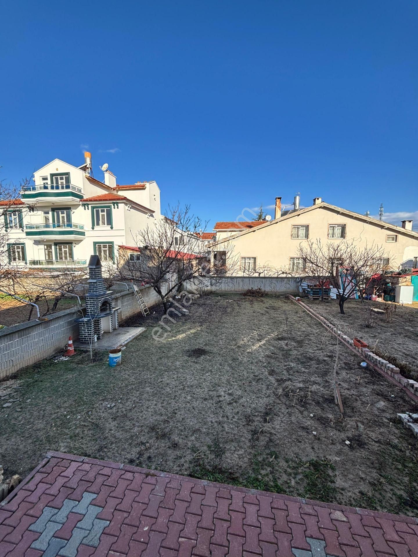 Emin Gyo'dan Karaaslan'da Geniş 3+1 Satılık Daire - Görsel 18