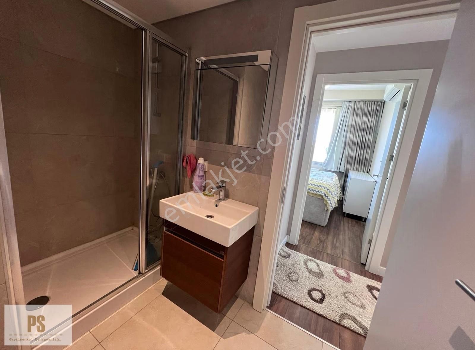 Satış Ve Kiralama Ofisinden 2+1 Boş Eşyalı Satılık Daire