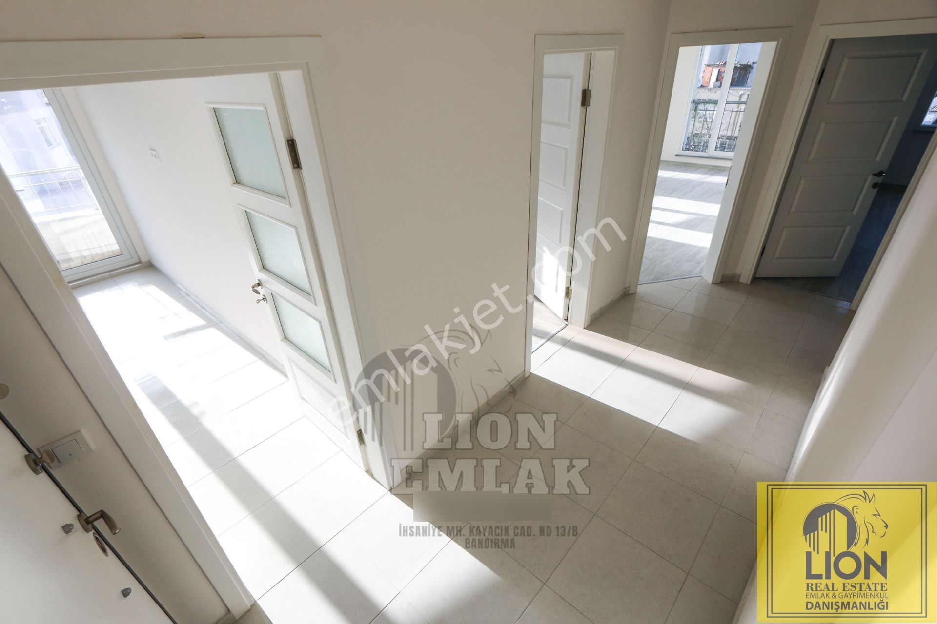 Lıon Emlak'tan 100 Yıl Mahallesinde Site İçerisinde 3+1 Satılık Daire - Görsel 11