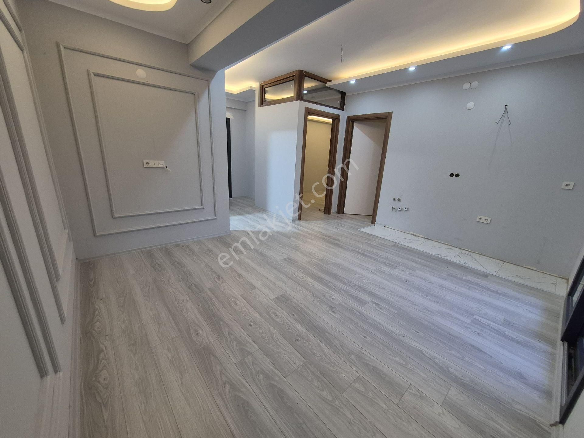 Buca Şirinyer Dicle Mh Lüks 2+1 Sıfır Balkonlu Ön Cephe