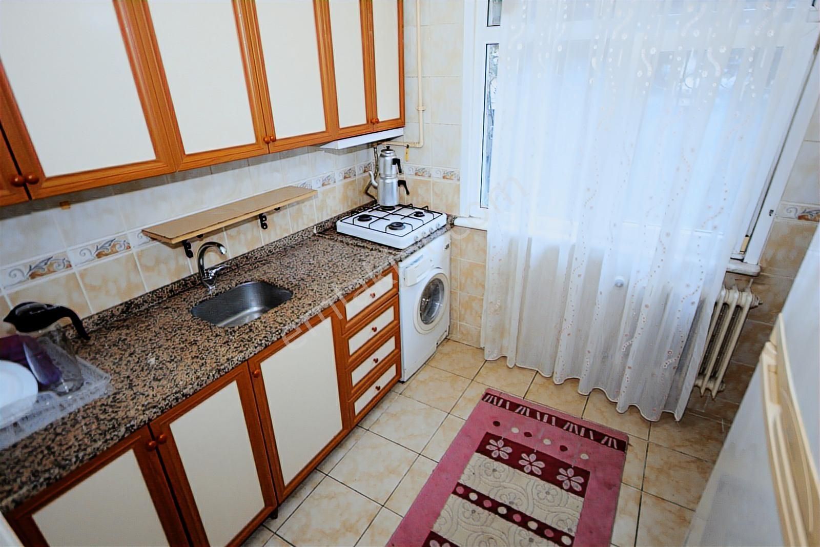 İstasyonda Müstakil Girişli Cadde Üstü Eşyalı 3+1 Ters Dubleks - Görsel 28