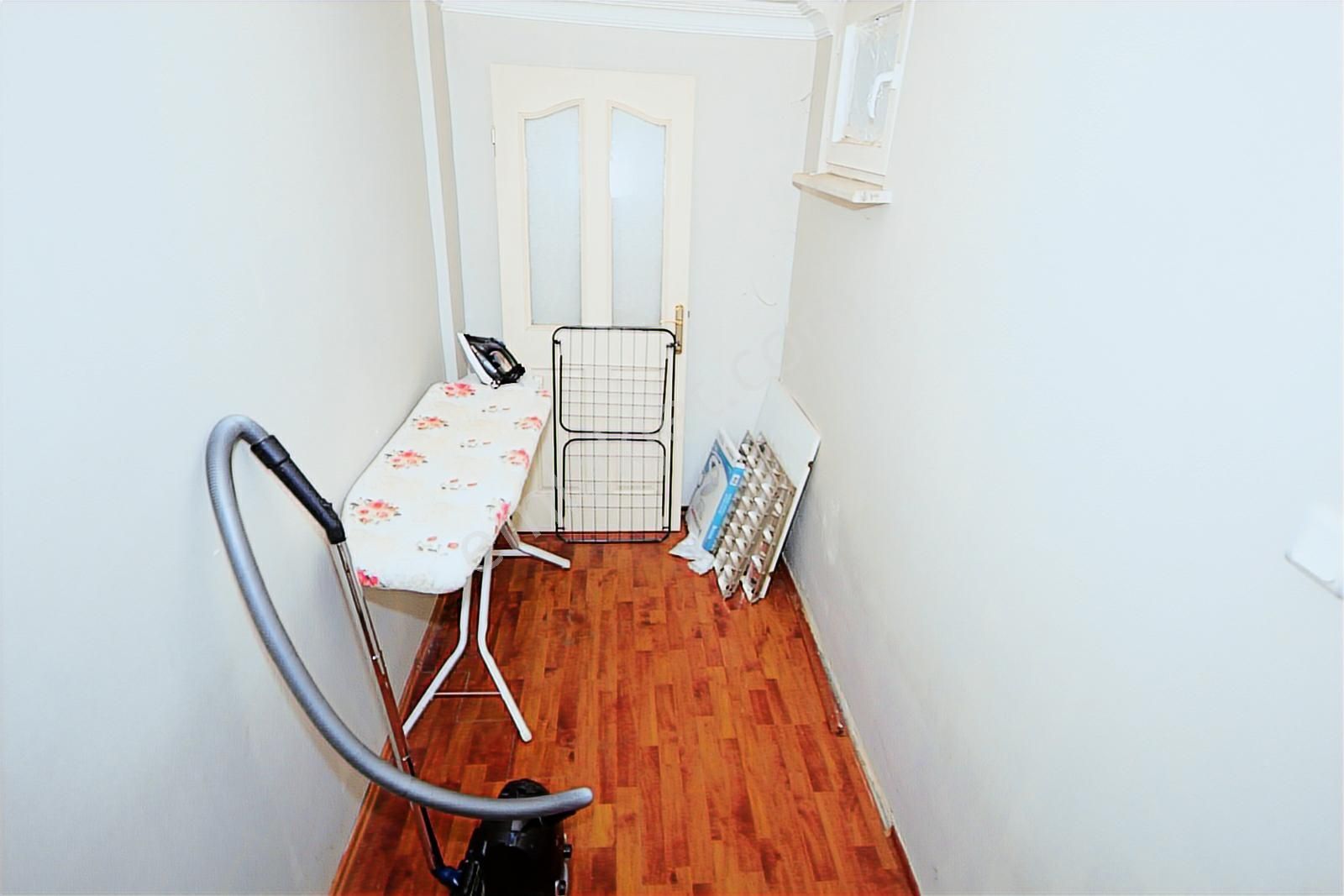 İstasyonda Müstakil Girişli Cadde Üstü Eşyalı 3+1 Ters Dubleks - Görsel 7