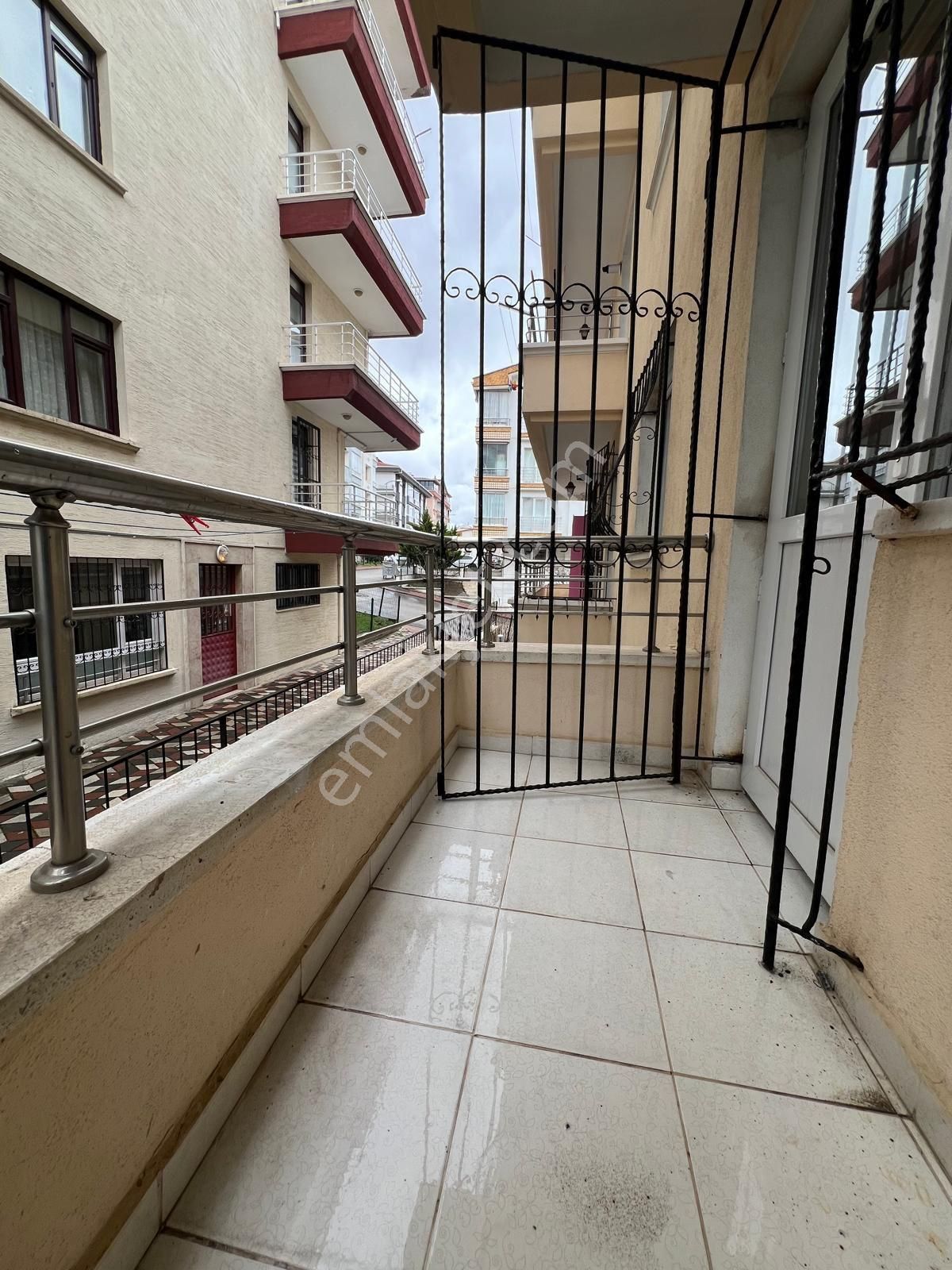 (3291) Ataparkta Ara Kat Asansörlü Bağımsız Geniş M2 Fırsat Dairesi - Görsel 11