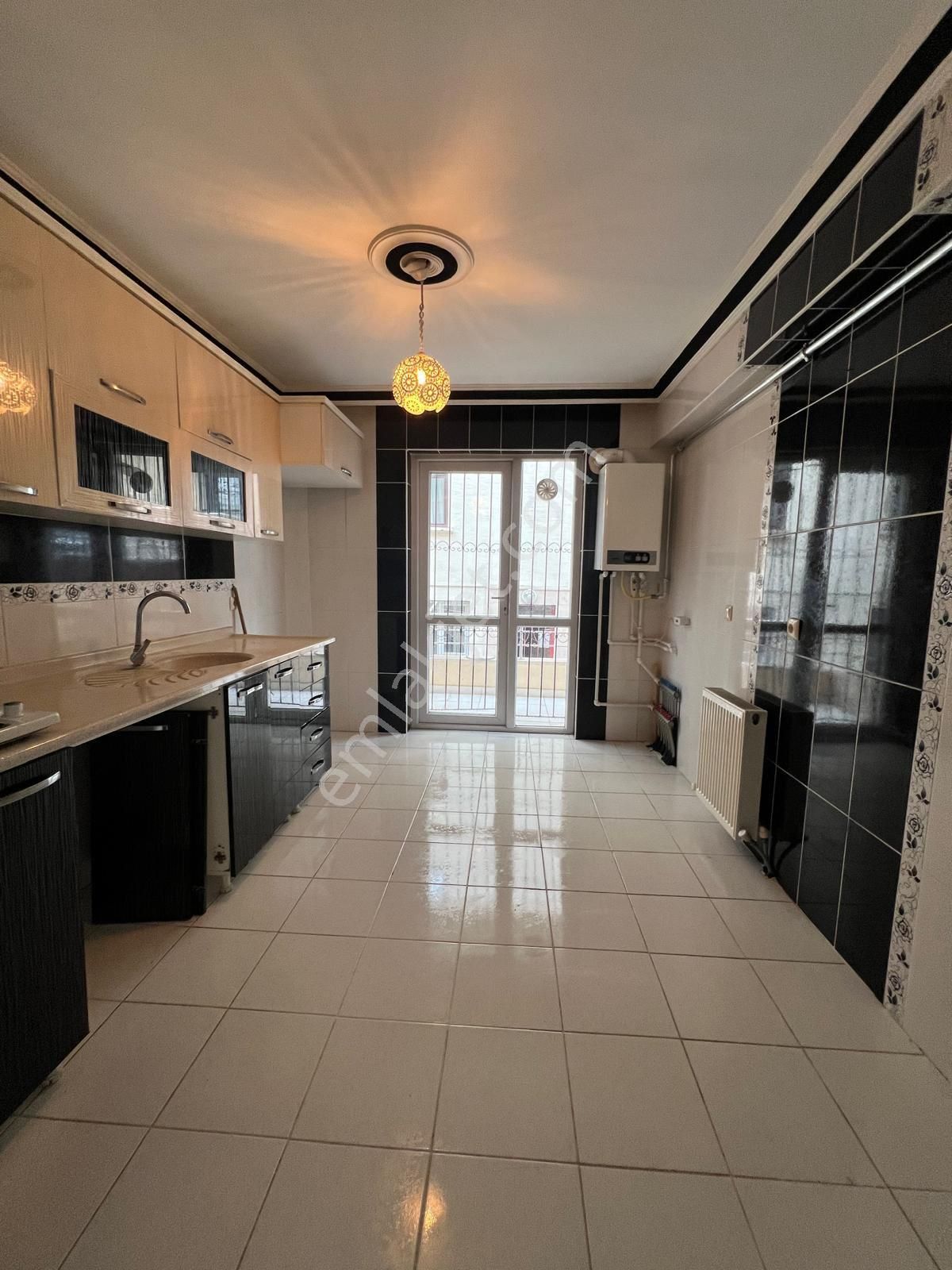 (3291) Ataparkta Ara Kat Asansörlü Bağımsız Geniş M2 Fırsat Dairesi - Görsel 9