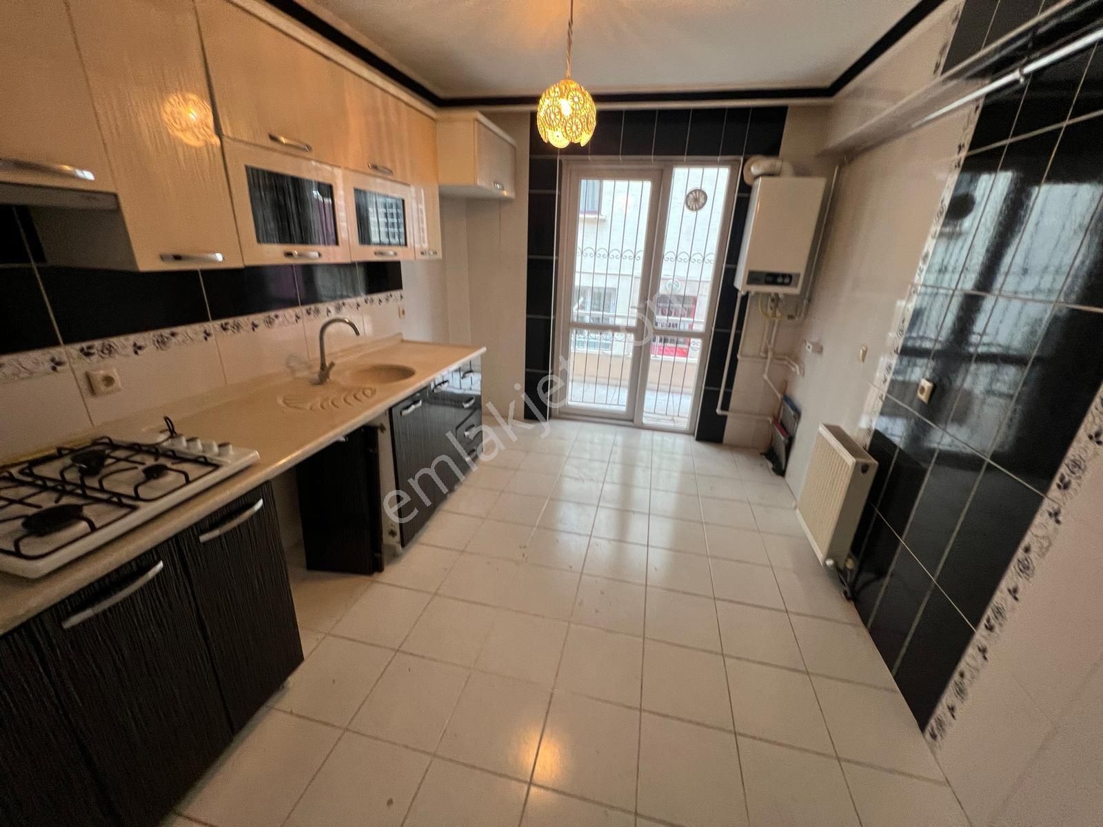 (3291) Ataparkta Ara Kat Asansörlü Bağımsız Geniş M2 Fırsat Dairesi - Görsel 7