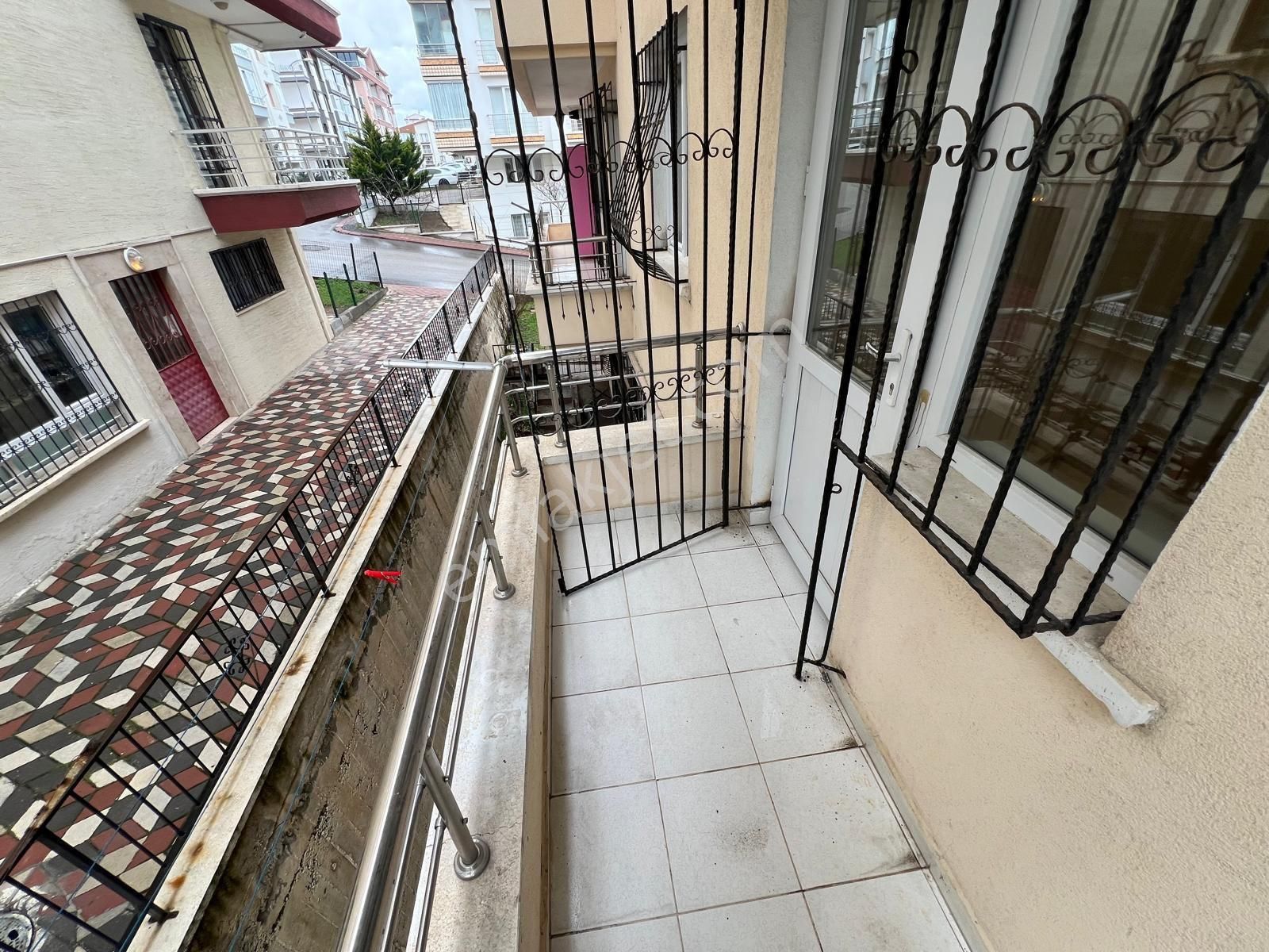 (3291) Ataparkta Ara Kat Asansörlü Bağımsız Geniş M2 Fırsat Dairesi - Görsel 10