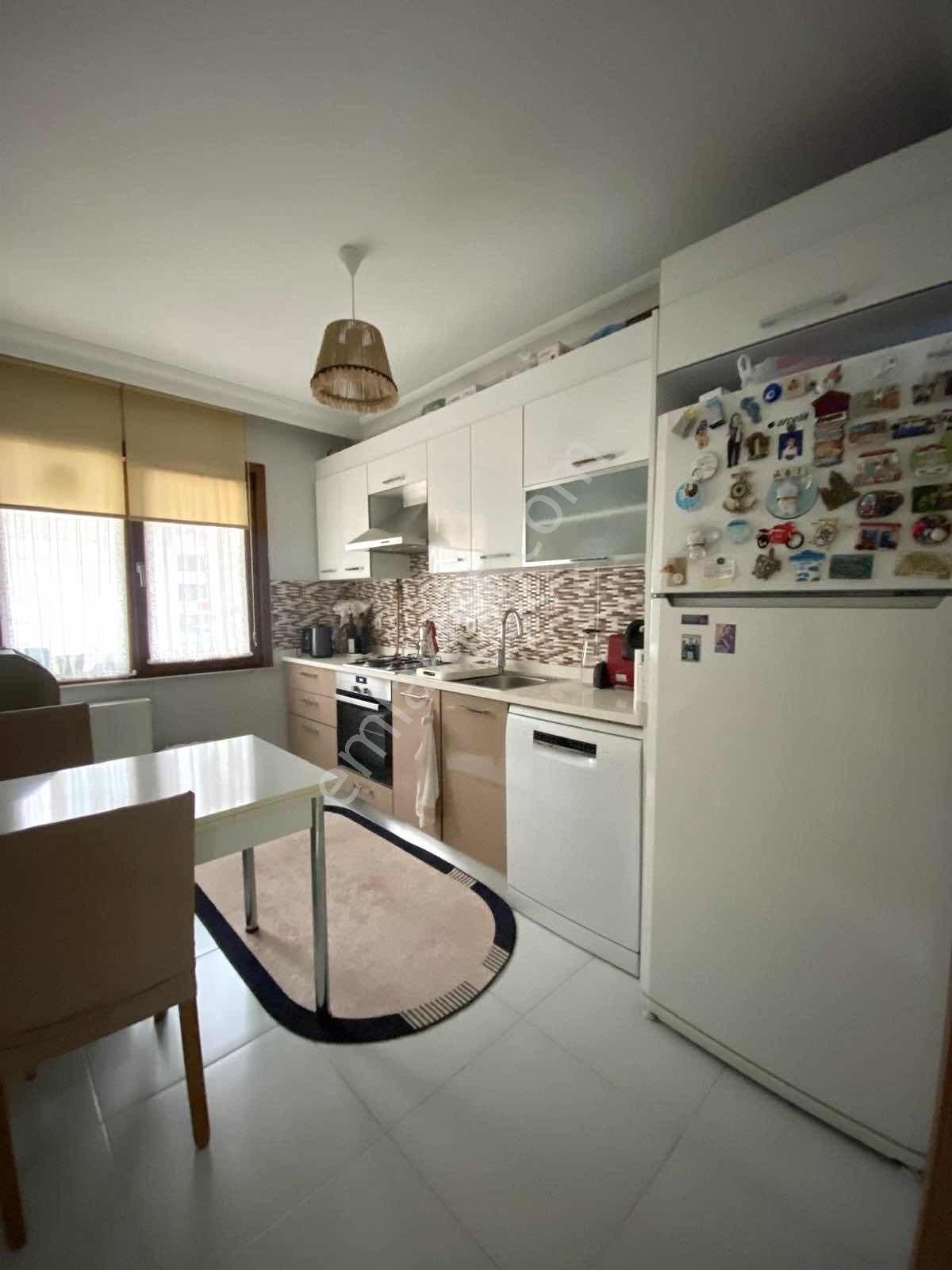 Tuzla Yaylada Güvenlikli Site İçi 2+1 Satılık Daire