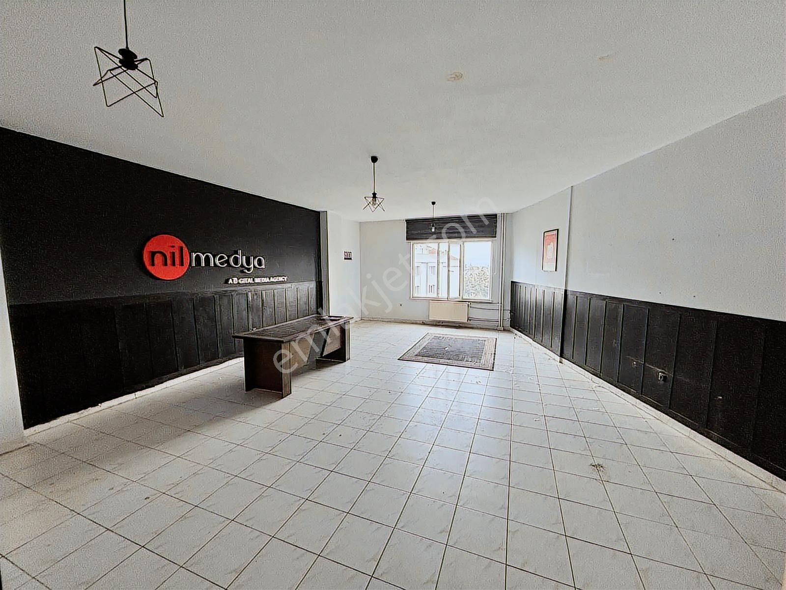 Tuzla Merkeze Çok Yakın Kiralık Ofis - Görsel 10