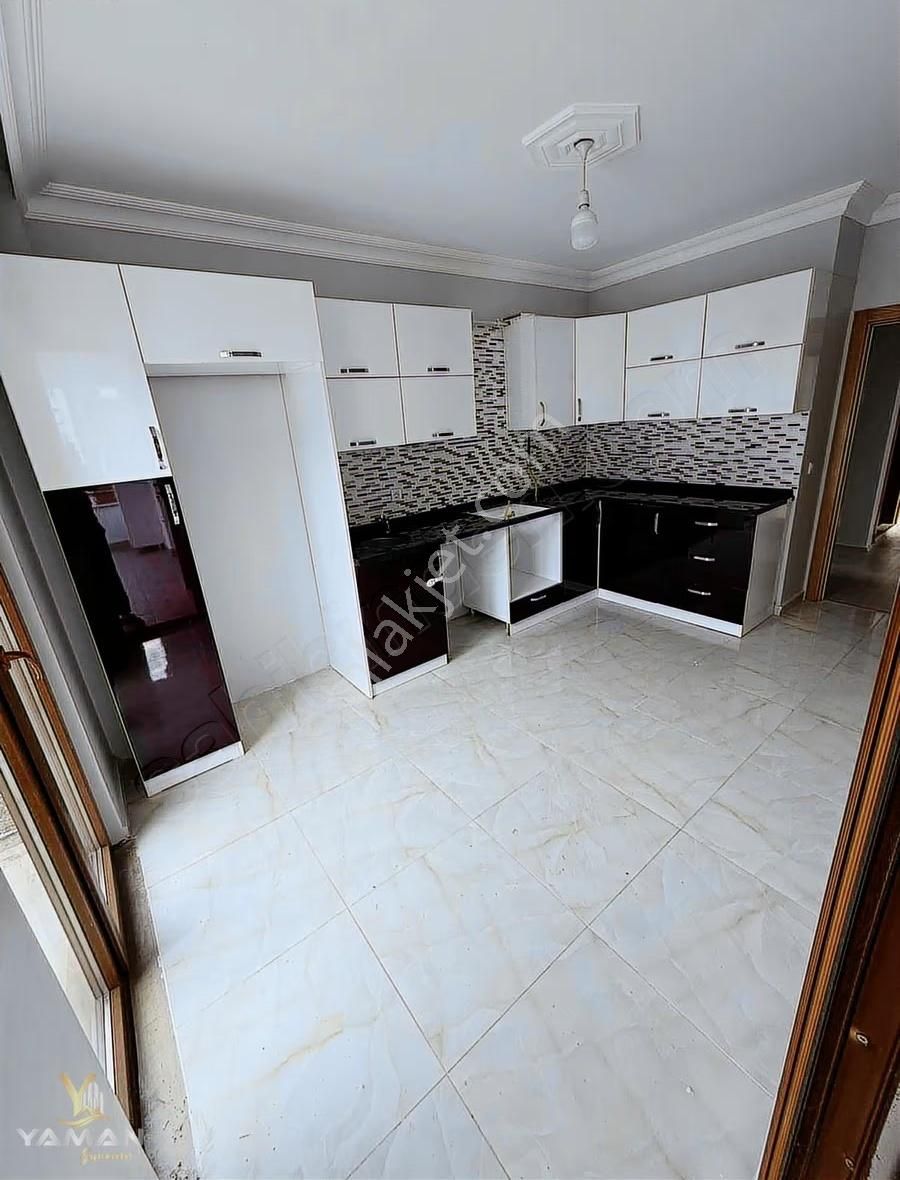 Yaman Gayrimenkulden Yazlıkda Geniş Arakat 3+1