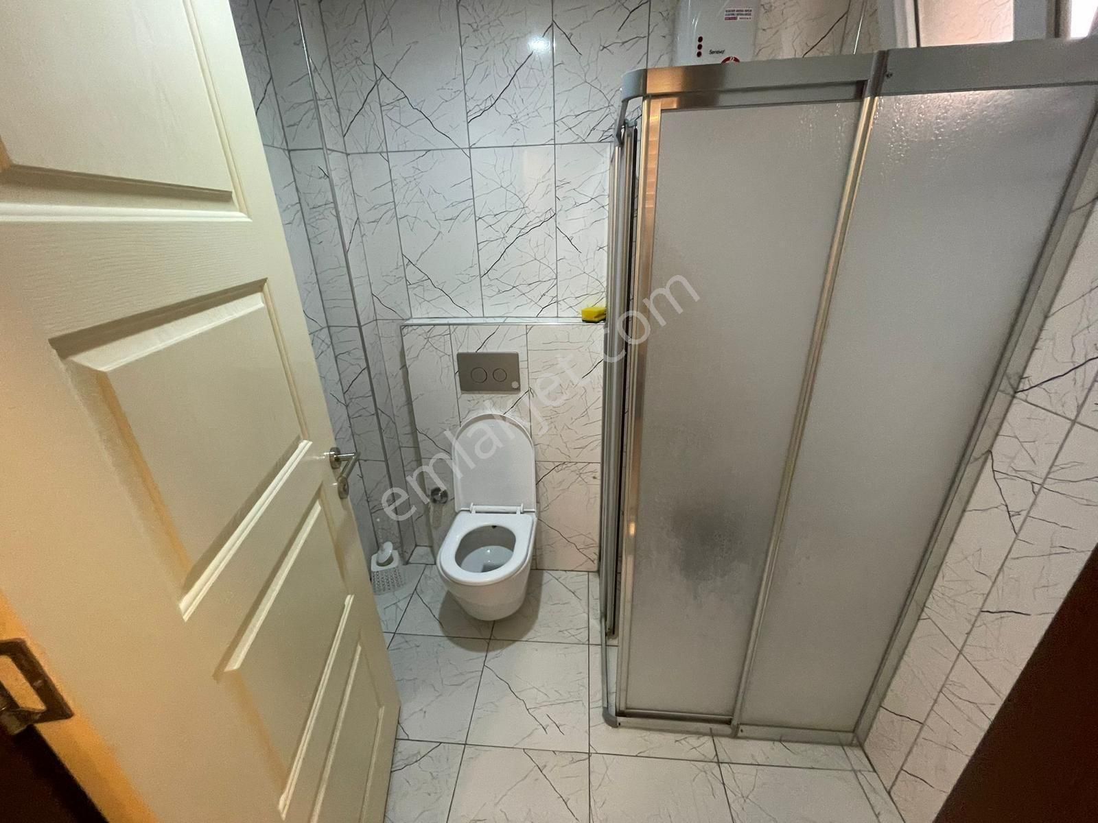 Baraj Yolu Civarı Kiralık Eşyalı Daire Geniş Oturumlu 1+1baraj - Görsel 3
