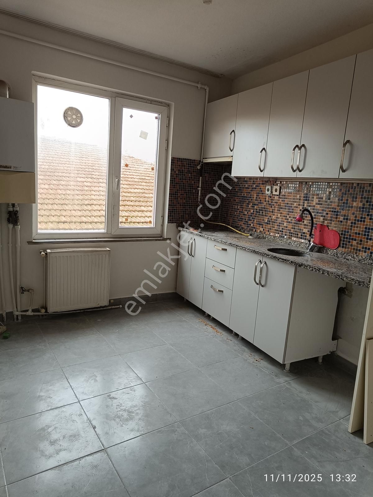 Sancaktepe Meclis Mah Kiralık 3+1 Ara Kat - Görsel 2