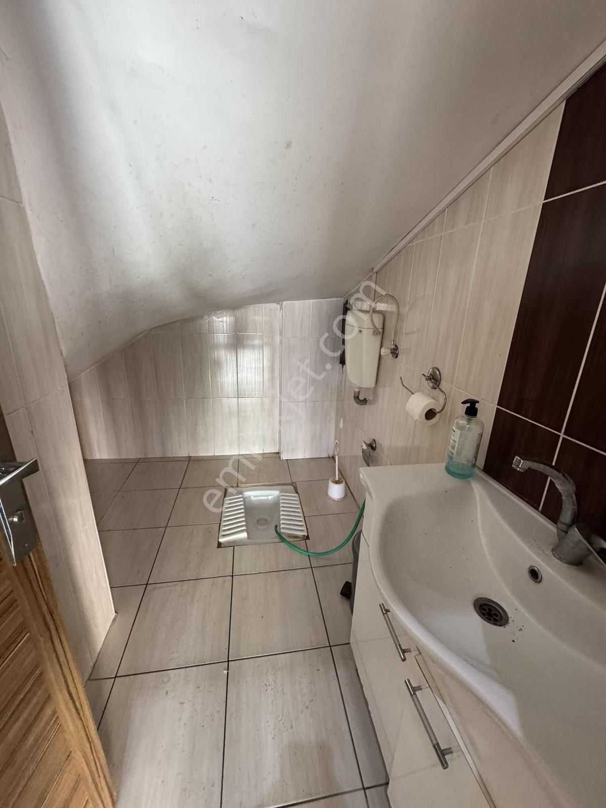 İnönü Mah.sultagazi Caddesine Cephe 150m2 Bodrumlu Dükkan - Görsel 8