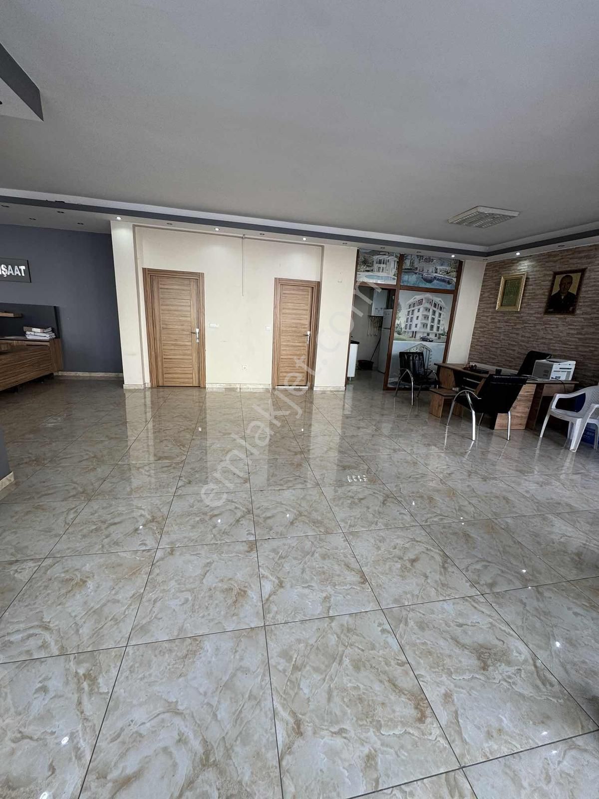 İnönü Mah.sultagazi Caddesine Cephe 150m2 Bodrumlu Dükkan - Görsel 12