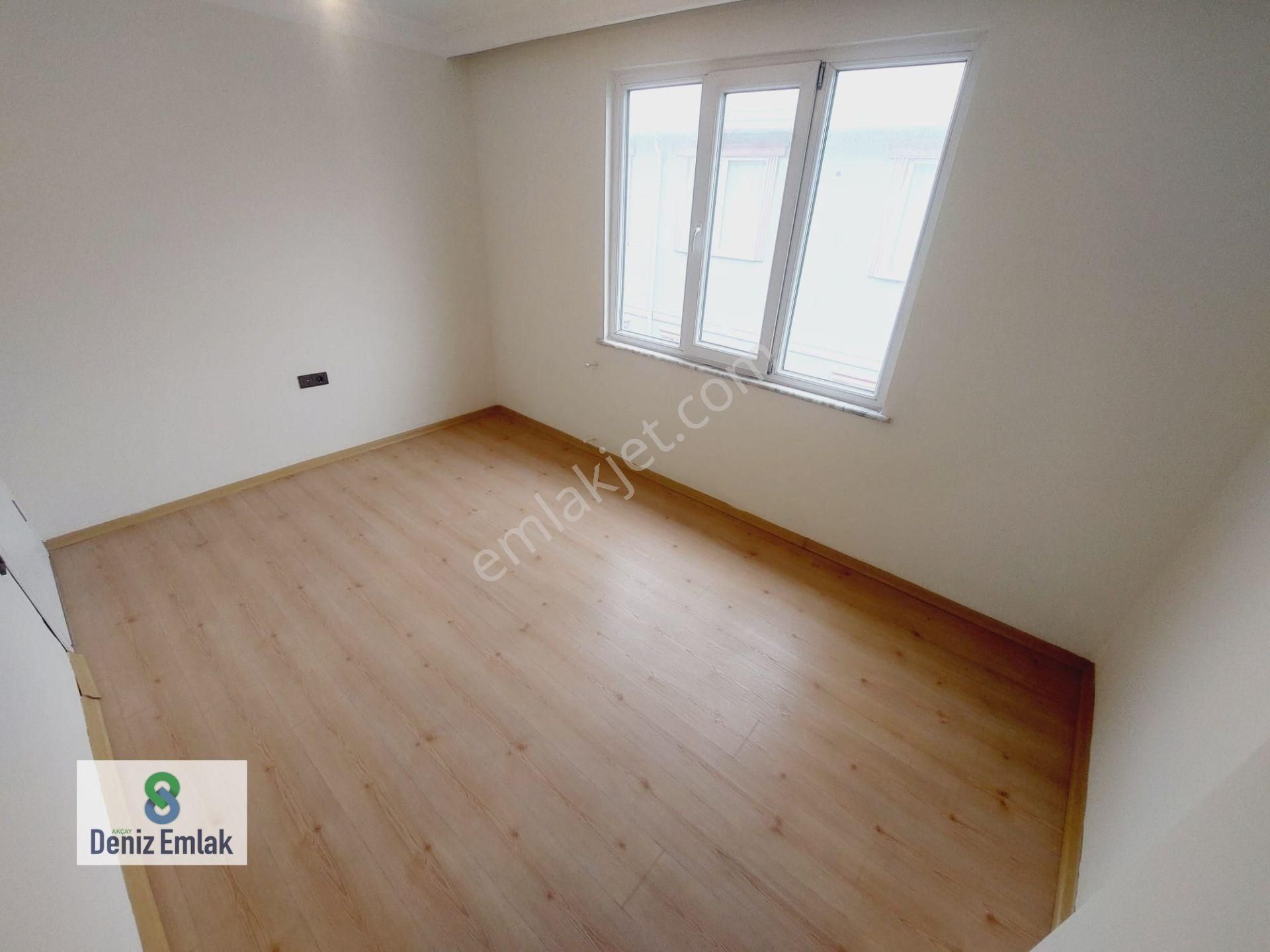 Denizden Akçayda Asansörlü Genç Binada Geniş Satılık 3+1 Daire. - Görsel 17