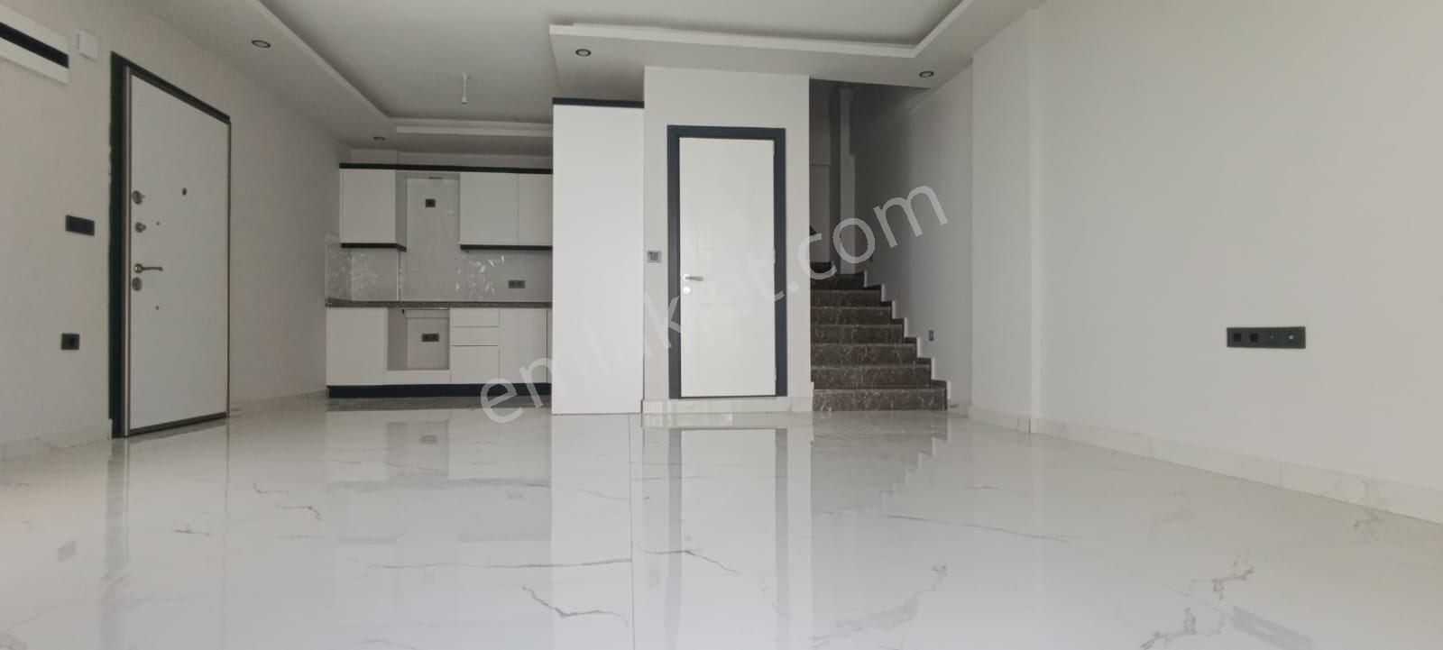 Efeler Mah. Havuzlu Site İçerisinde Uygun Fiyatlı 3+1 Villa - Görsel 30