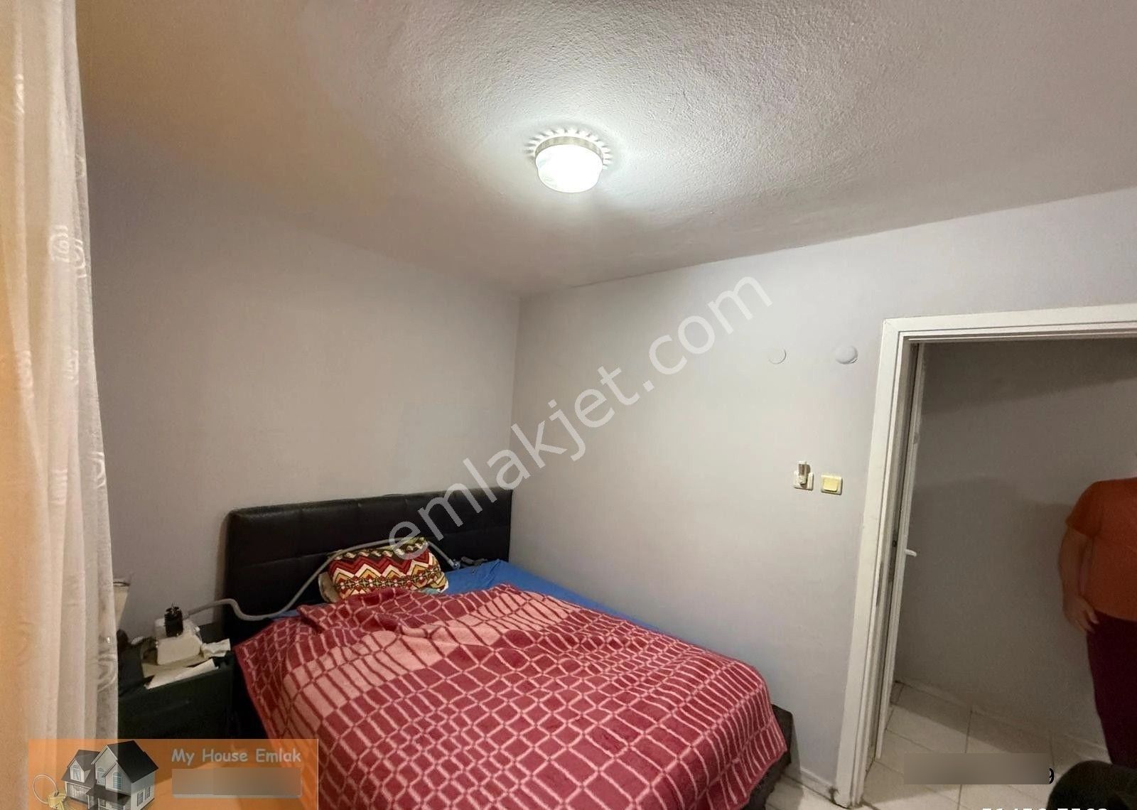 Konak Güzelyalı'da | Poligon Merkezi Konumda | 3+1 Daire - Görsel 10