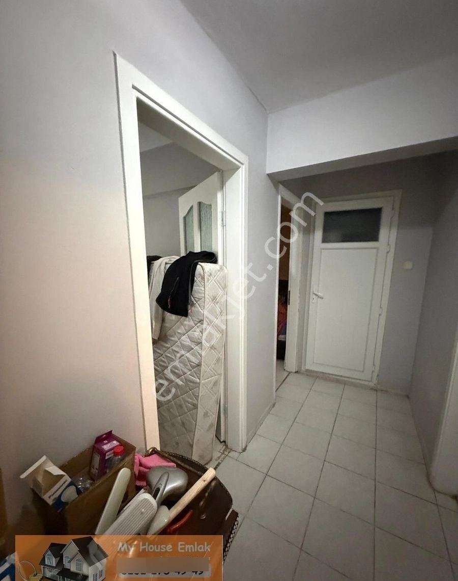 Konak Güzelyalı'da | Poligon Merkezi Konumda | 3+1 Daire - Görsel 9