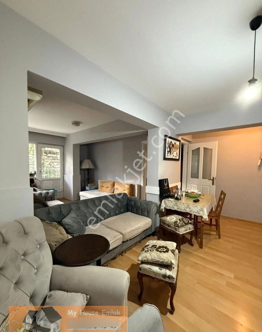 Konak Güzelyalı'da | Poligon Merkezi Konumda | 3+1 Daire - Görsel 13