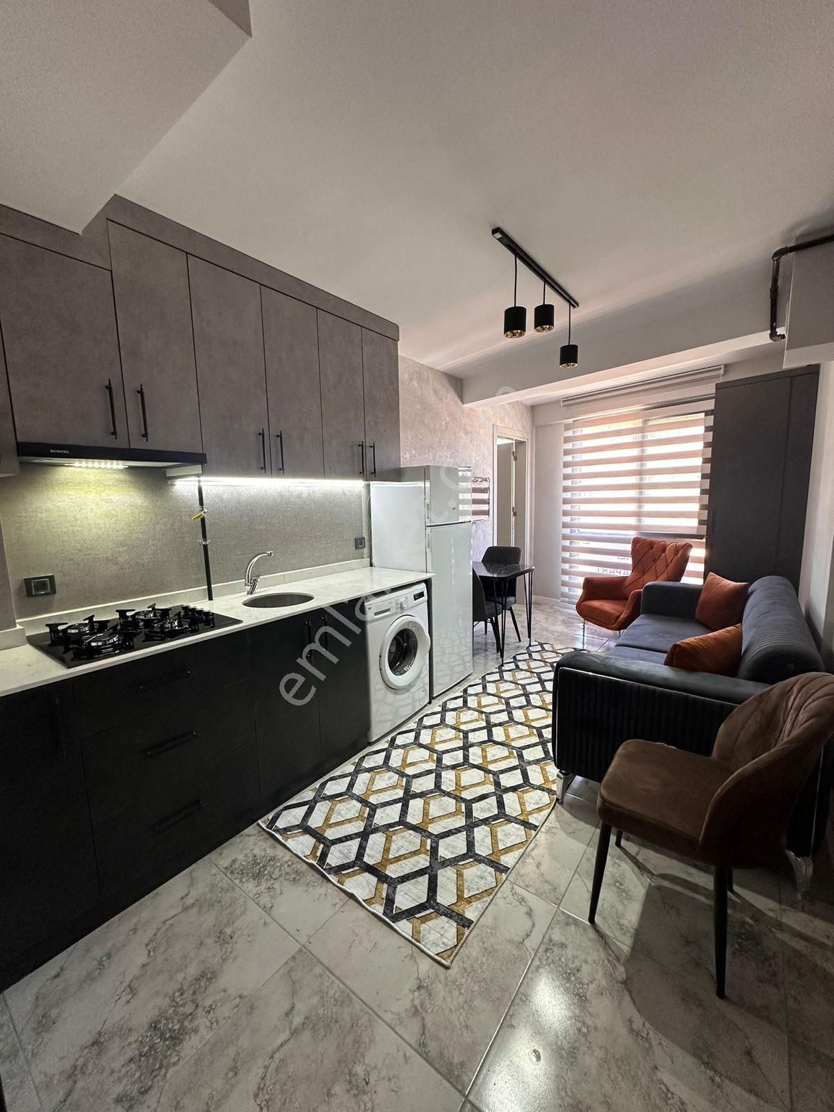 İstiklalde 1+1 Lüks Eşyalı Satılık Apart - Görsel 4