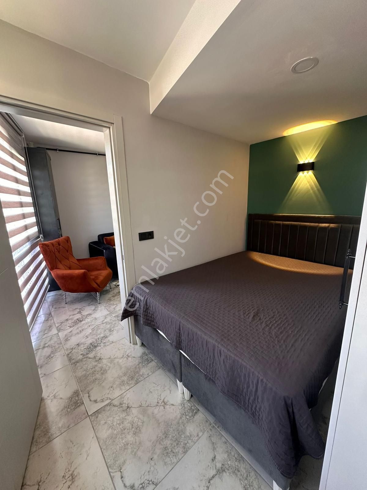 İstiklalde 1+1 Lüks Eşyalı Satılık Apart - Görsel 2