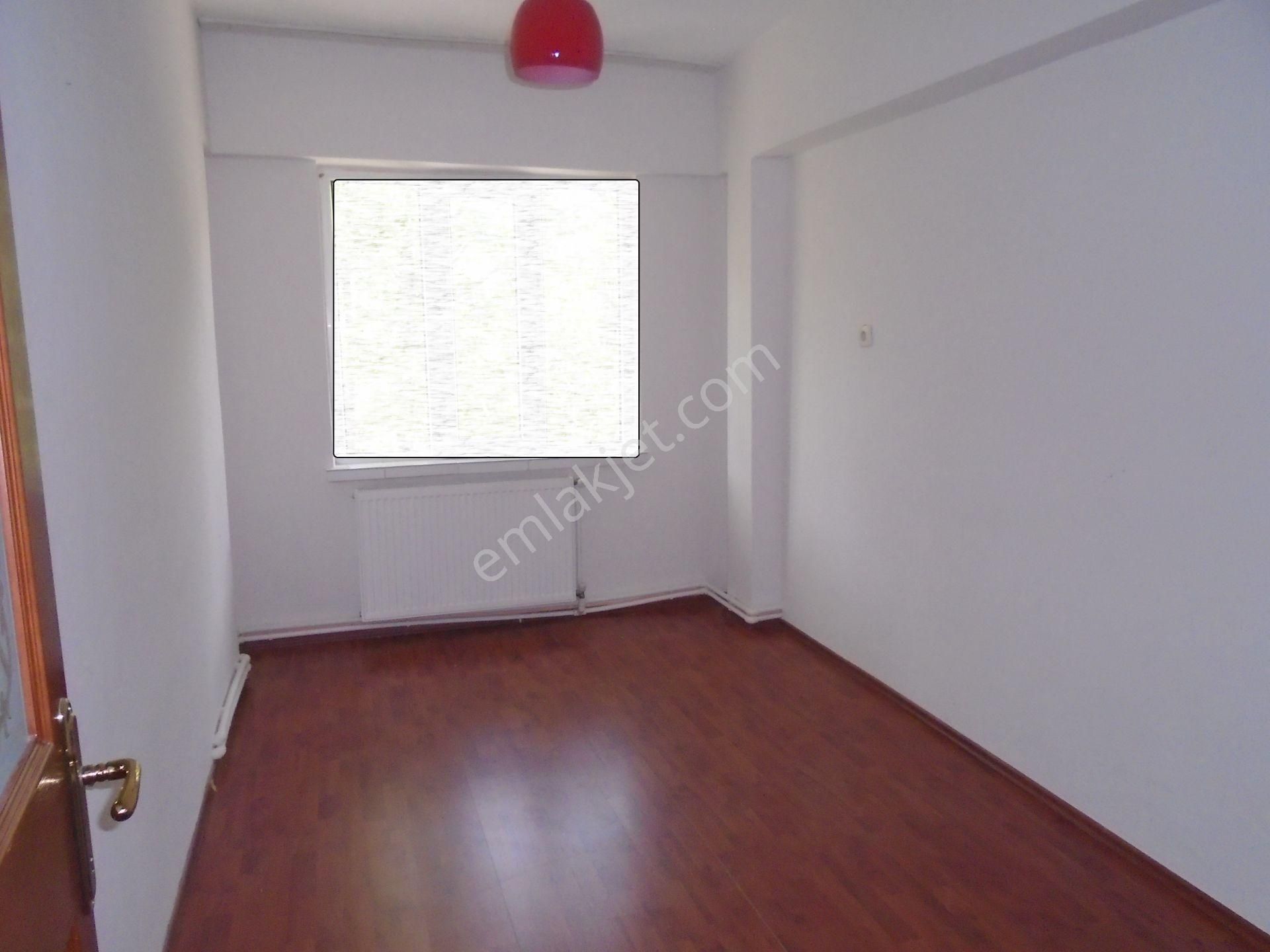 Ender Uysal Gayrimenden Siteler Mahallesin De 2+1 Balkonlu Geniş Daire... - Görsel 14