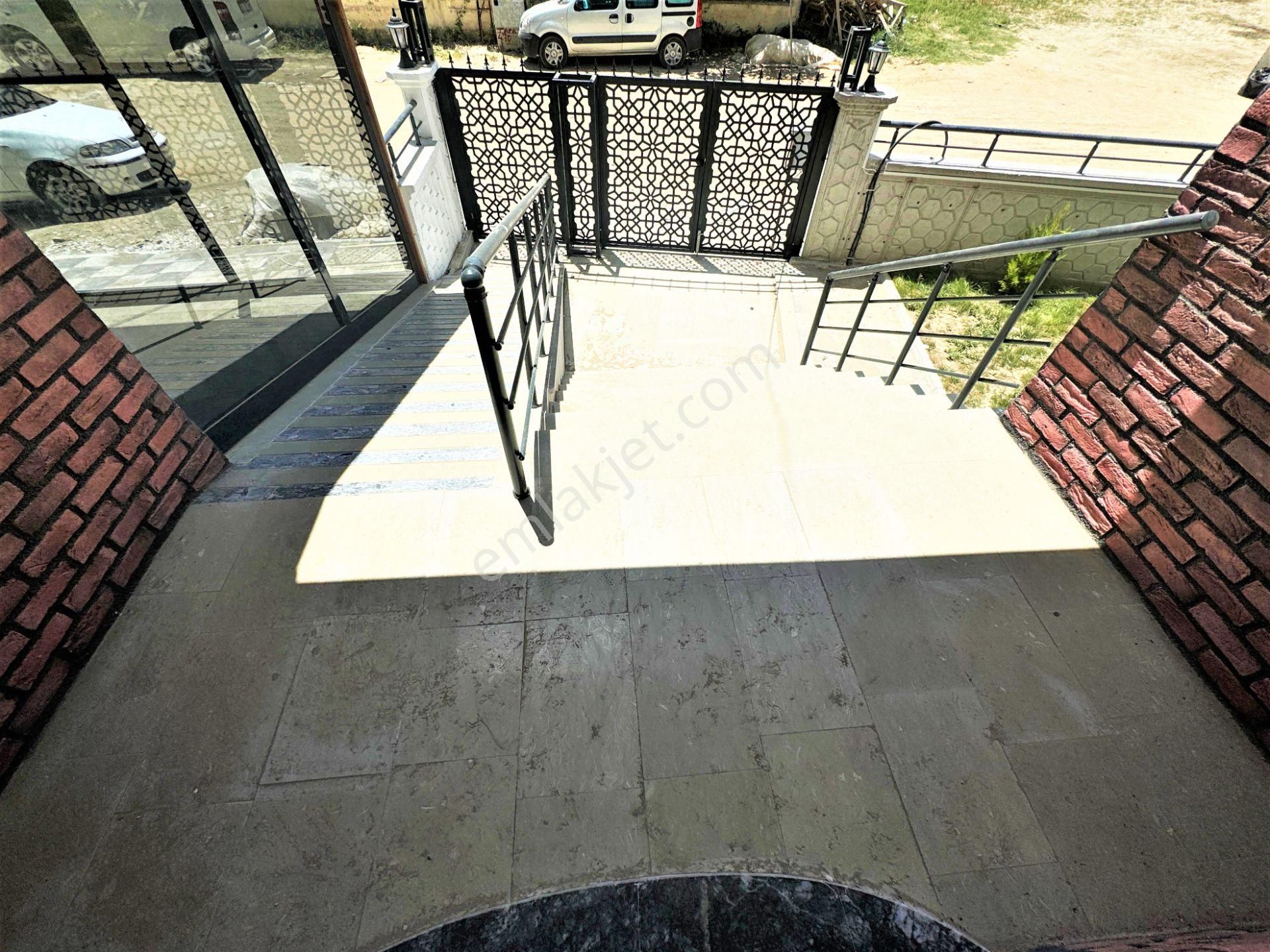 🌜aygül'den🌛 Akçay'da Sıfır Ara Kat Ön Cephe Ayrı Mutfak Doğalgazlı Asansörlü 2+1 Satılık Daireler - Görsel 33