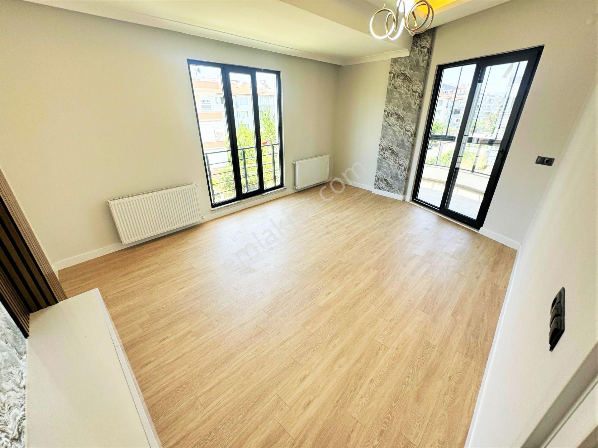 🌜aygül'den🌛 Akçay'da Sıfır Ara Kat Ön Cephe Ayrı Mutfak Doğalgazlı Asansörlü 2+1 Satılık Daireler - Görsel 8