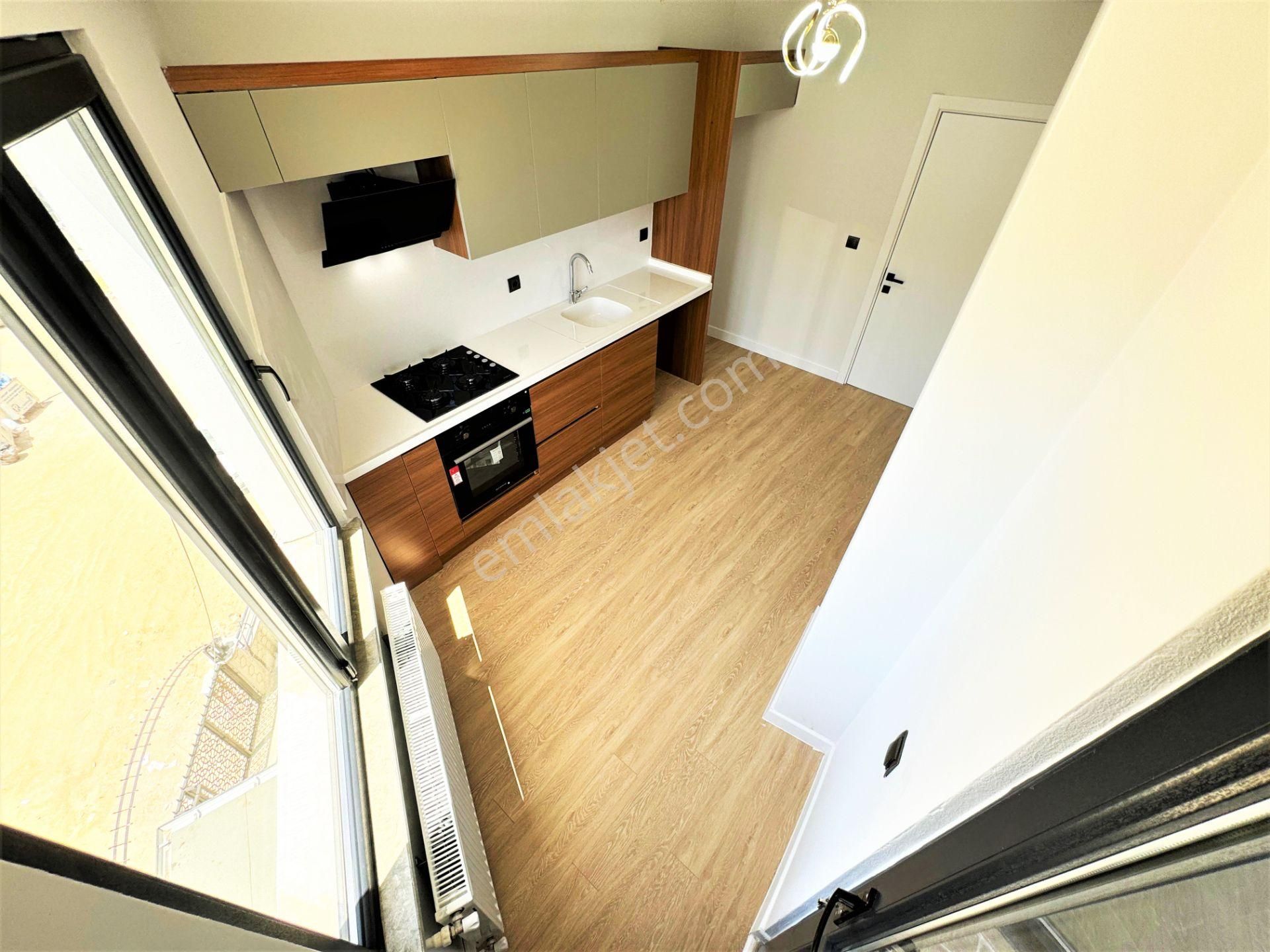 🌜aygül'den🌛 Akçay'da Sıfır Ara Kat Ön Cephe Ayrı Mutfak Doğalgazlı Asansörlü 2+1 Satılık Daireler - Görsel 5