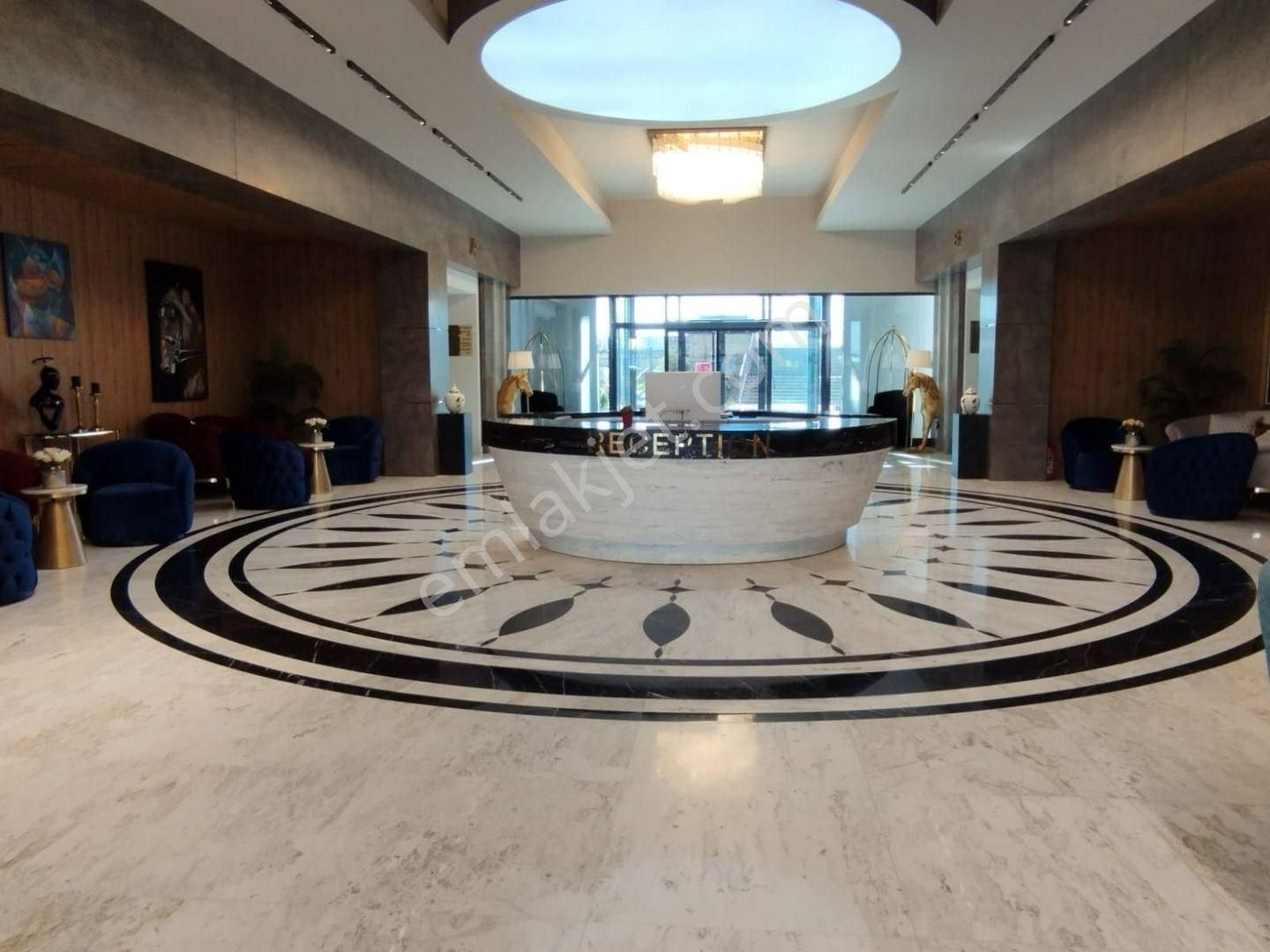 Alanya / Mahmutlar’da Denize Sıfır 1+1 Full Kompleks Eşyalı Satılık Daire - Görsel 19