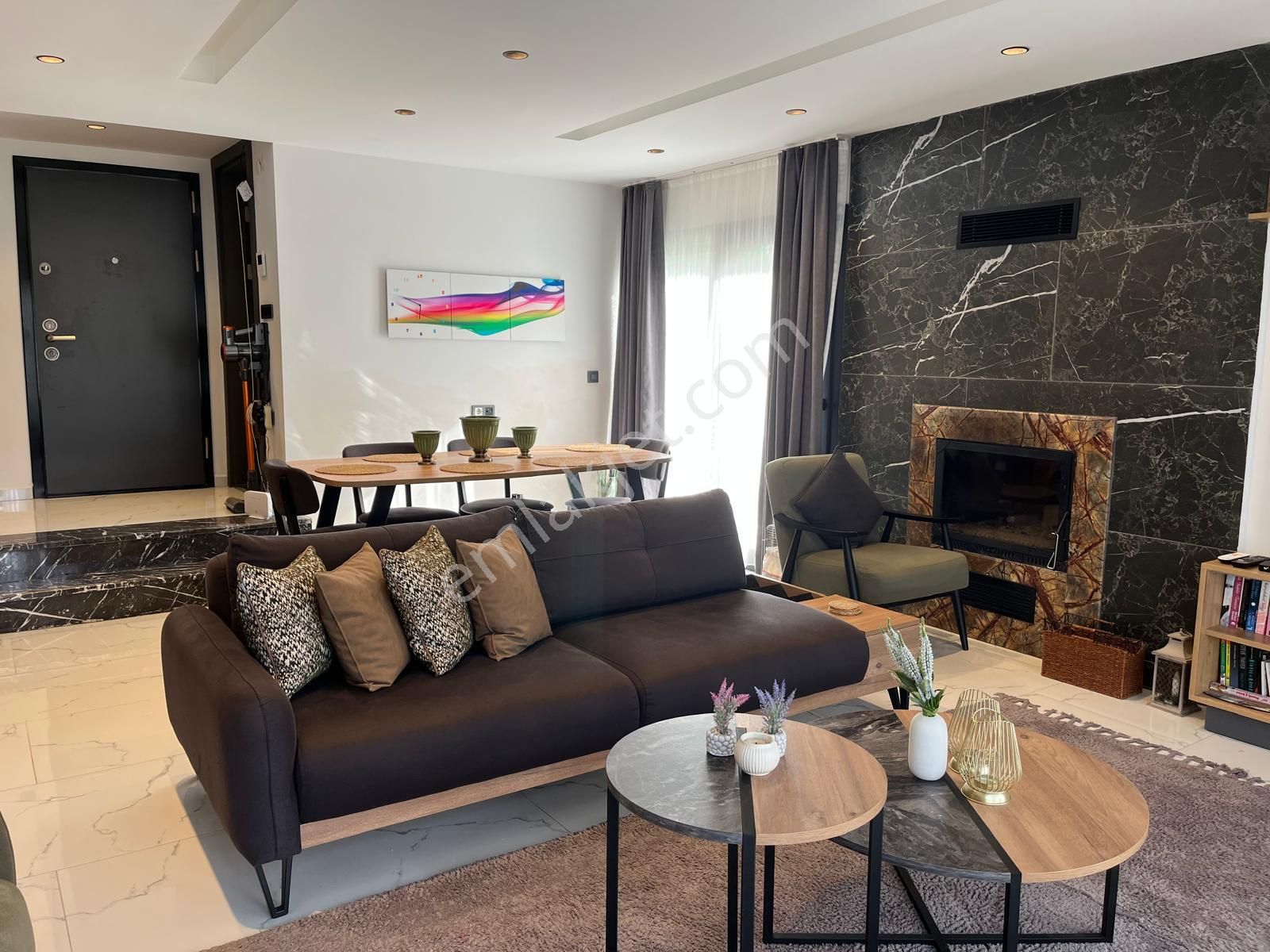 Kuşadası Yavansuda Köşe Konumlu, Bahçeli, Bakımlı Dubleks Villa - Görsel 5