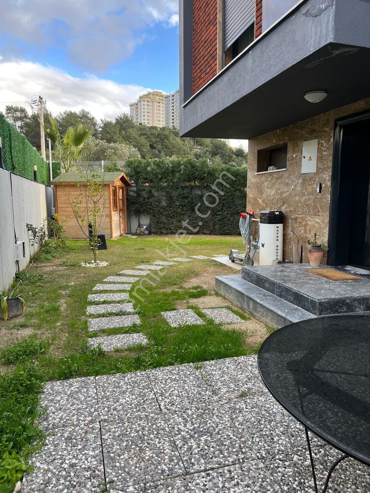 Kuşadası Yavansuda Köşe Konumlu, Bahçeli, Bakımlı Dubleks Villa - Görsel 20