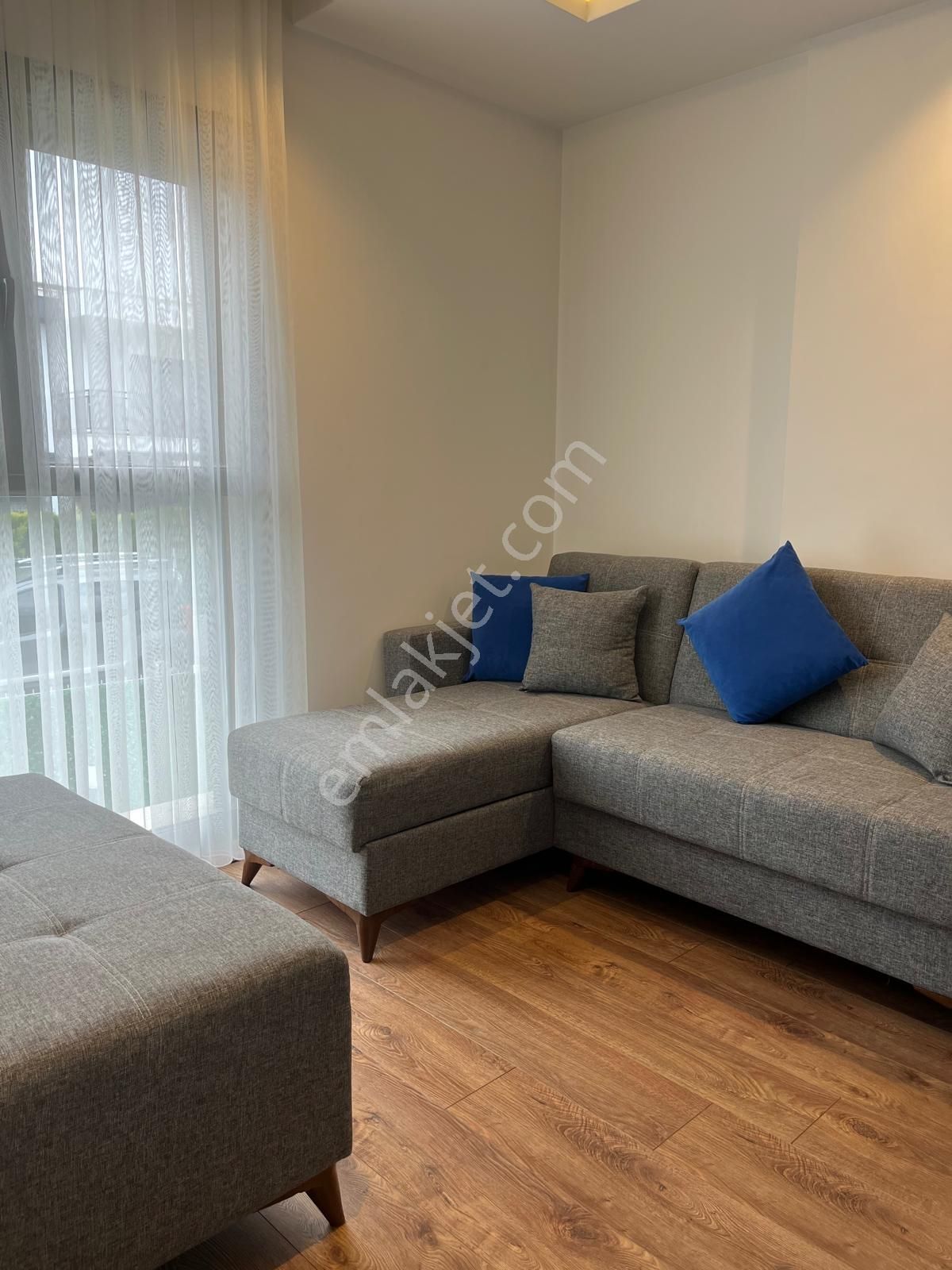 Kuşadası Yavansuda Köşe Konumlu, Bahçeli, Bakımlı Dubleks Villa - Görsel 13