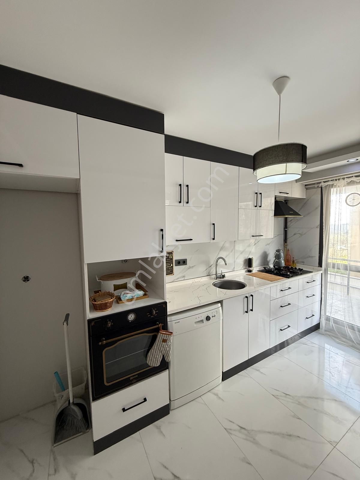 Sahibinden Kumburgaz Yeni Binada Eşyalı/eşyasız 2+1 Kapalı Park - Görsel 2