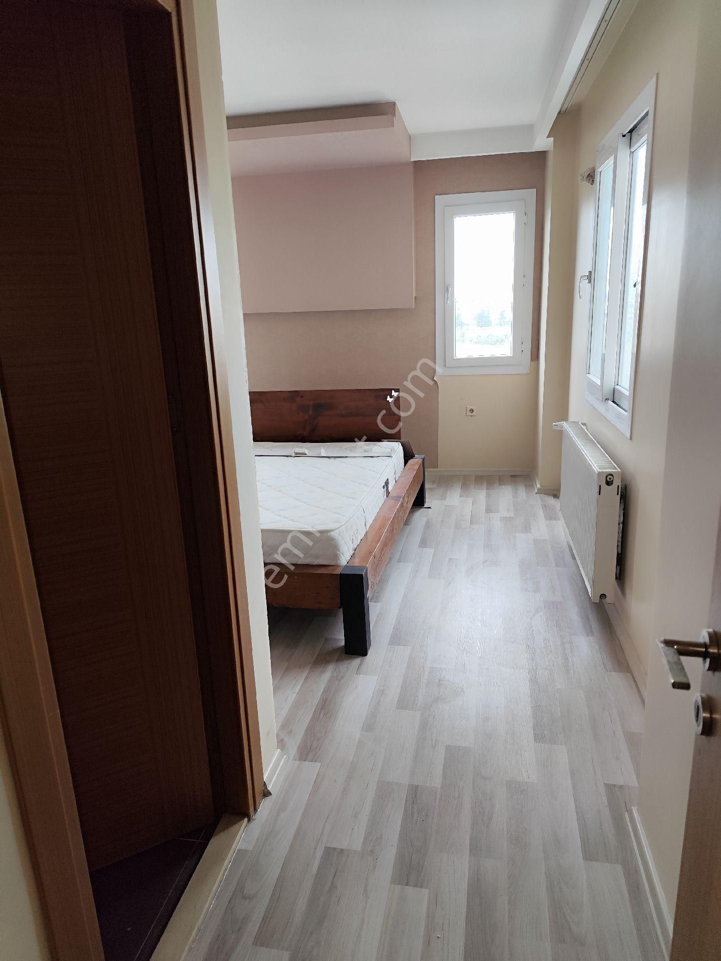 Kıyıboyunda 3+1 Eşyalı Doğalgazlı Havuzlu Güvenlikli Kiralık Daire - Görsel 18