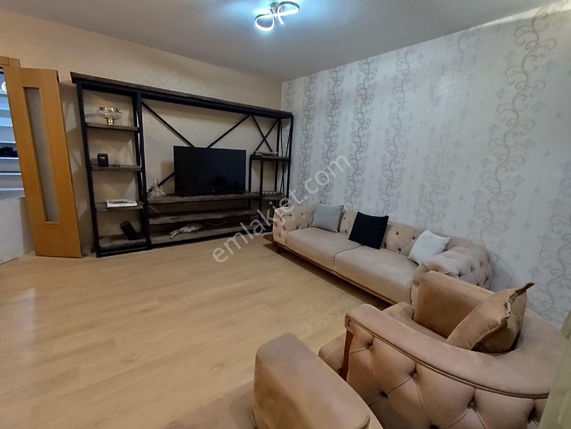 Kıyıboyunda 3+1 Eşyalı Doğalgazlı Havuzlu Güvenlikli Kiralık Daire - Görsel 2
