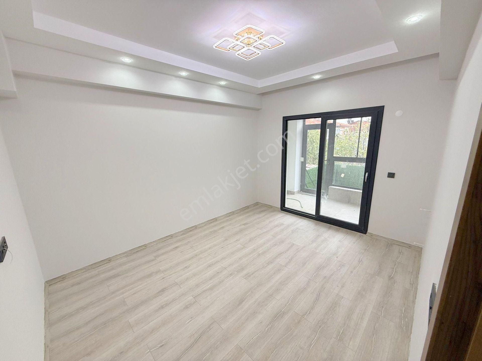 🟠🟣zeytinli'de Göz Alıcı Tasarımıyla Kapalı Otoparklı Ön Cephe 2+1 Daire - Görsel 25