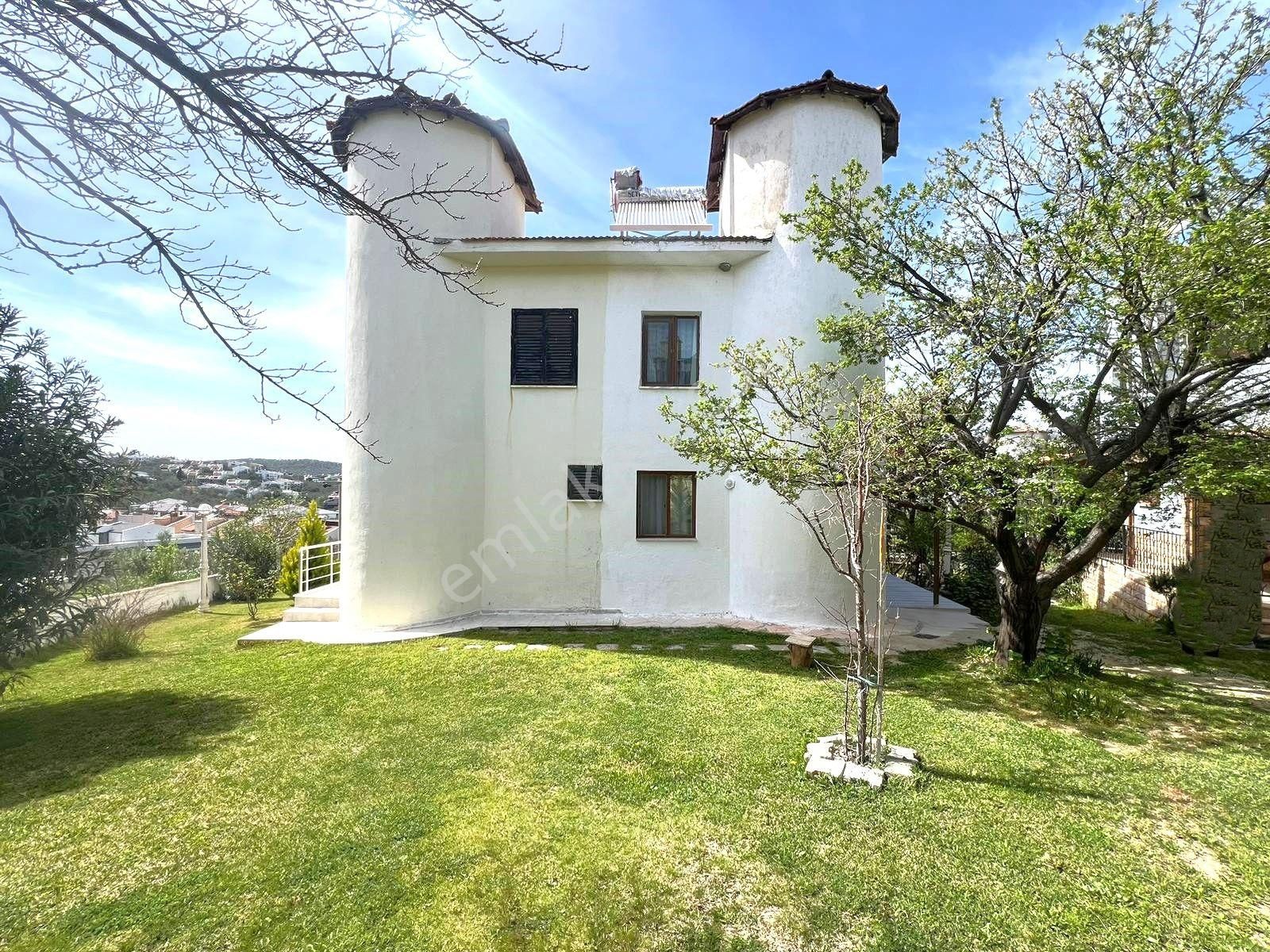 💥aygül'den Burhaniye Pelitköy'de💥nezih Site İçi Teraslı Deniz Manzaralı 3+1 Satılık Mustakil Villa