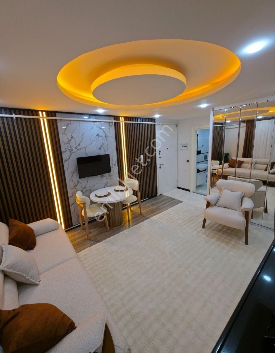 Lozan Caddesi Mevkii Fırsat 1+1 Suıt Daire - Görsel 6