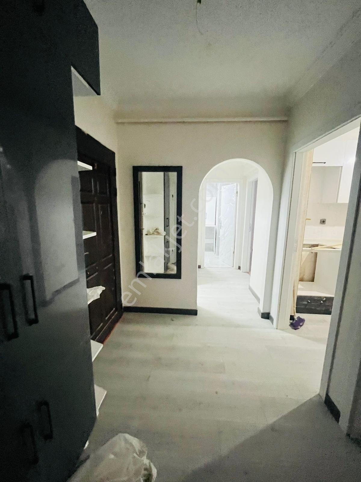 Bağlar Caddesi Yakını Ara Katta Full Yapılı Satılık 2+1 Daire !! - Görsel 8