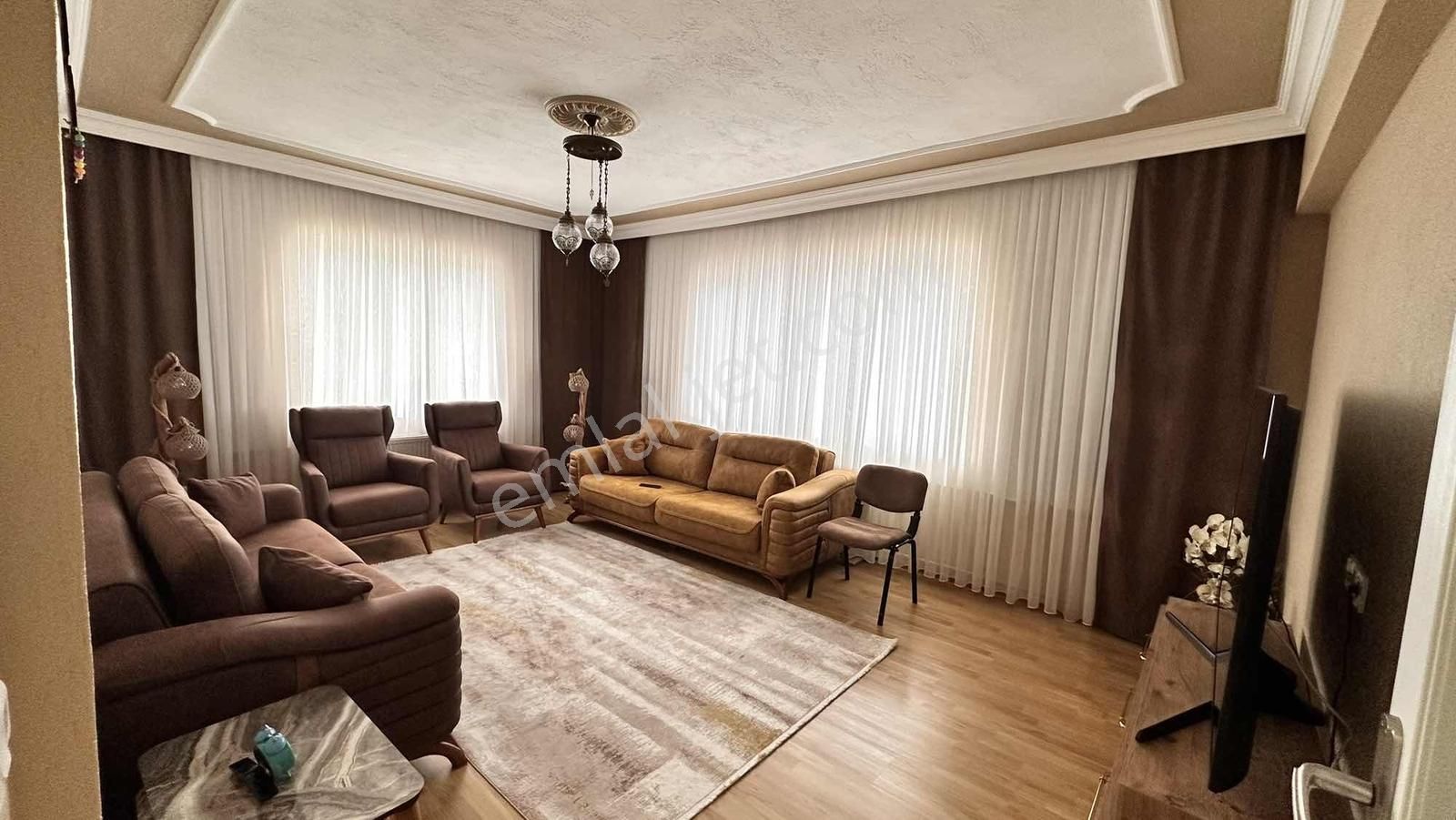 Vip Gayrimenkul'den Müstakil Havasında 4+1 Ultra Geniş Daire - Görsel 7
