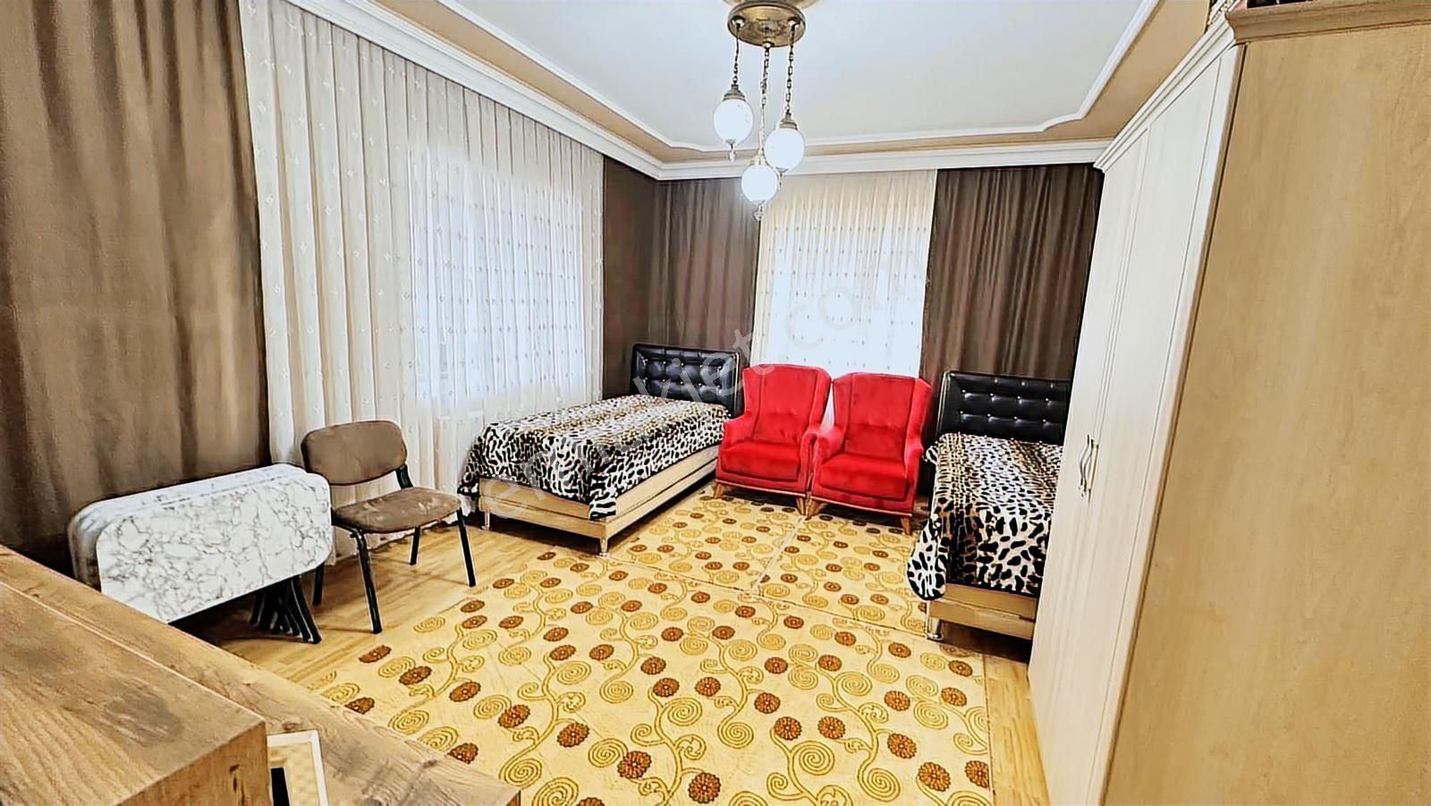 Vip Gayrimenkul'den Müstakil Havasında 4+1 Ultra Geniş Daire - Görsel 3