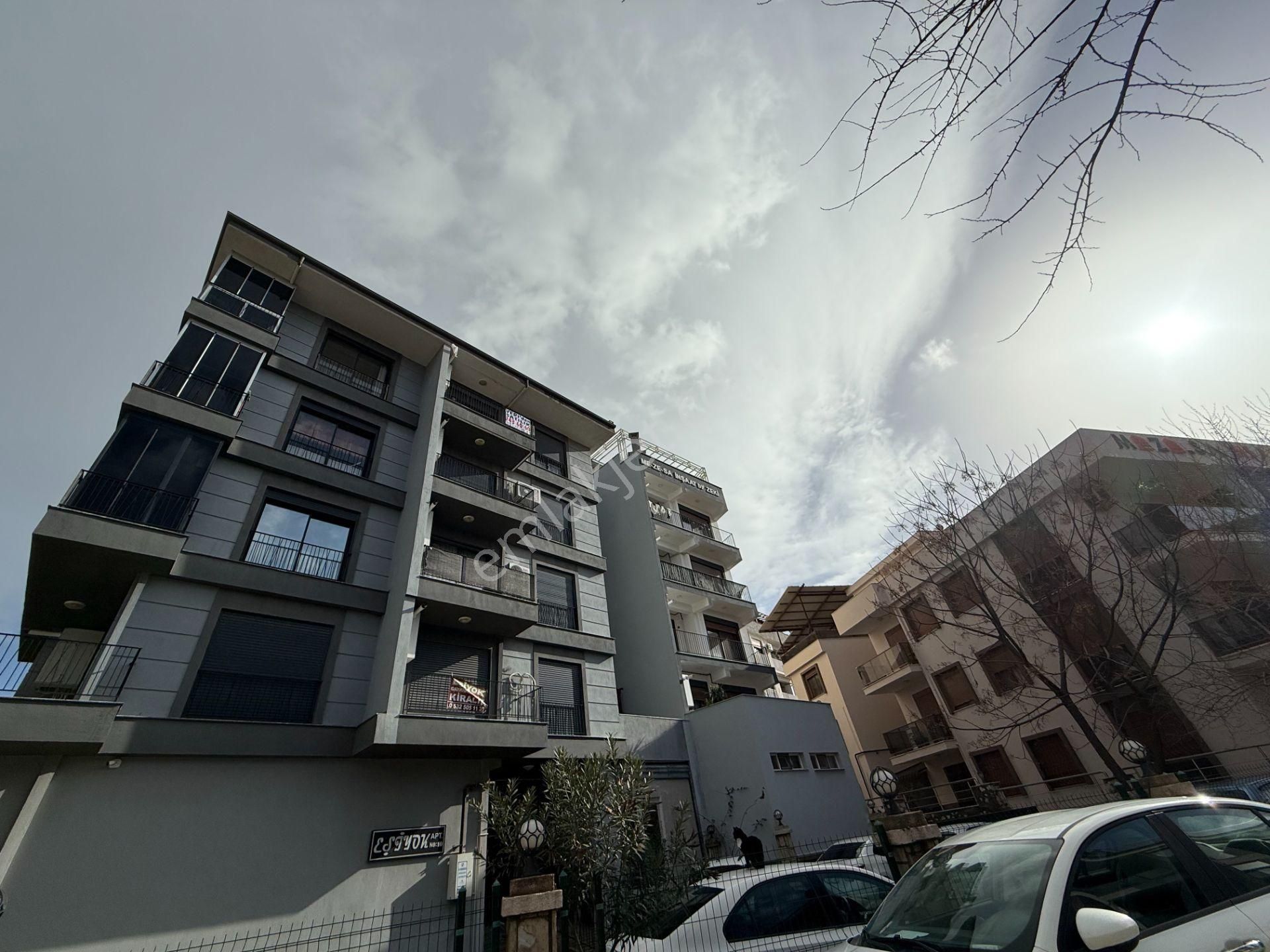 Seferihisar Camikebir Mahallesi – Merkezde, Satılık 1+1 Balkonlu Daire - Görsel 31