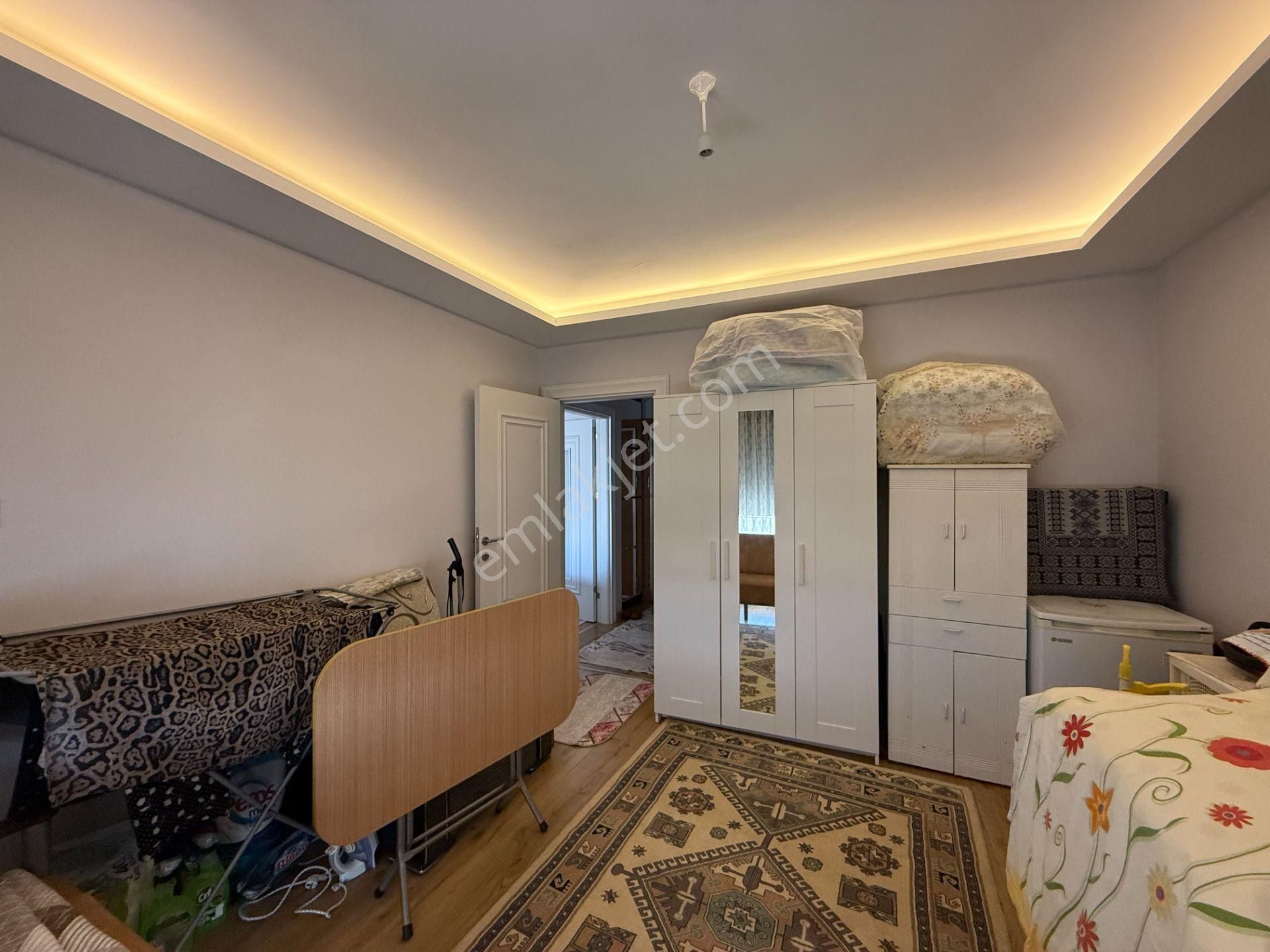 Seferihisar Camikebir Mahallesi – Merkezde, Satılık 1+1 Balkonlu Daire - Görsel 14