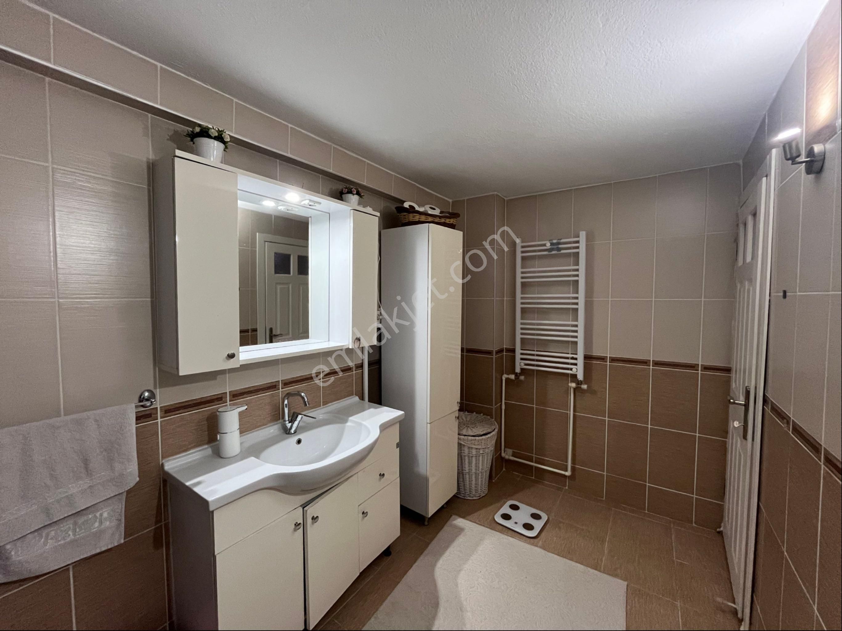 Karabağlar Doğanay Satılık 3+1 | 140 M² | Üçyol Metroya Yakın - Görsel 29